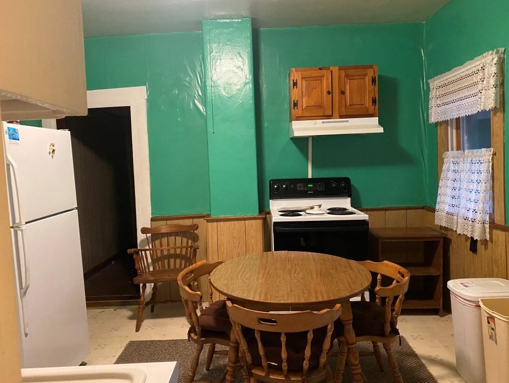 761 Western Ave, Berlin NH  03570-1014 exterior