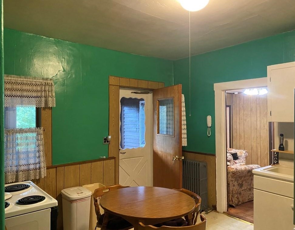 761 Western Ave, Berlin NH  03570-1014 exterior