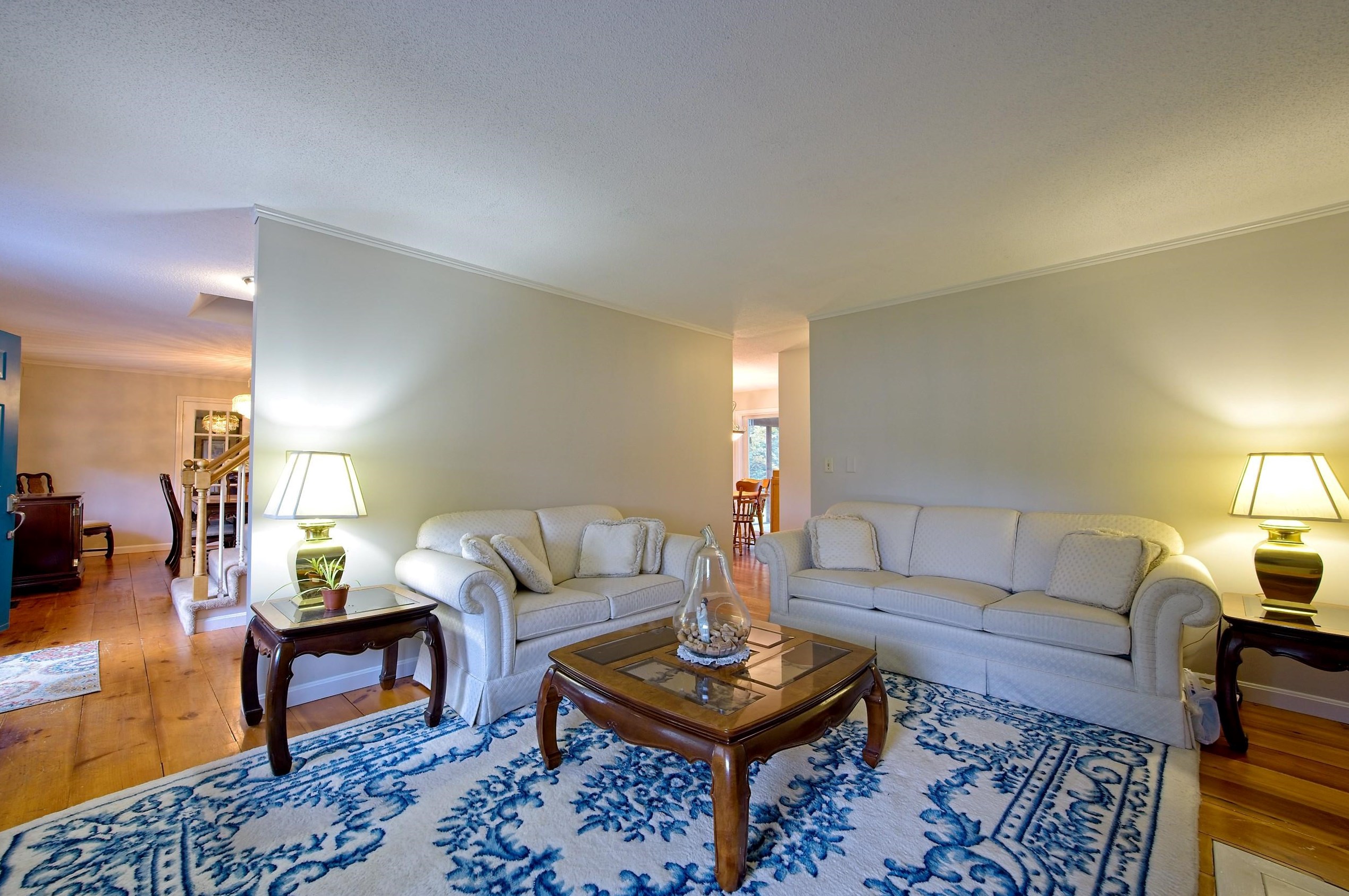 6 Waterview Cir, Hudson NH 03052-8046 exterior