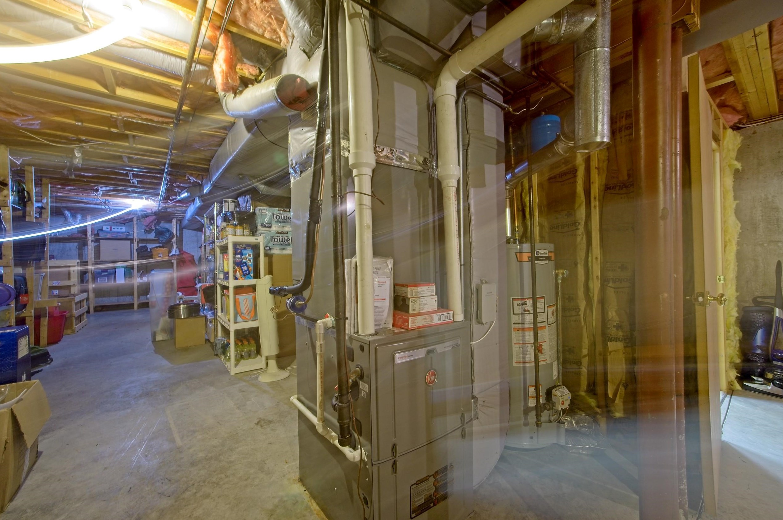 6 Waterview Cir, Hudson NH 03052-8046 exterior