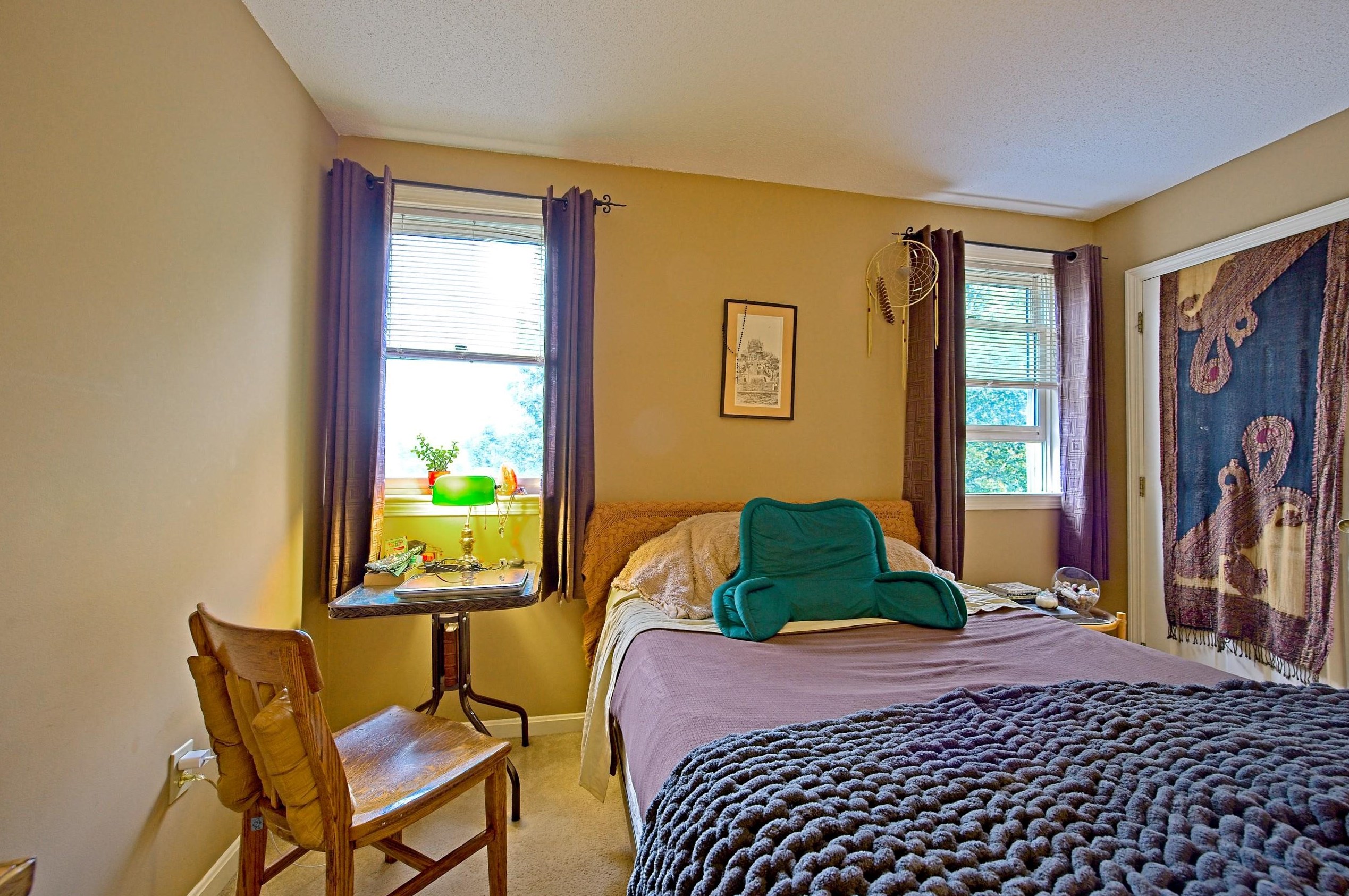 6 Waterview Cir, Hudson NH 03052-8046 exterior