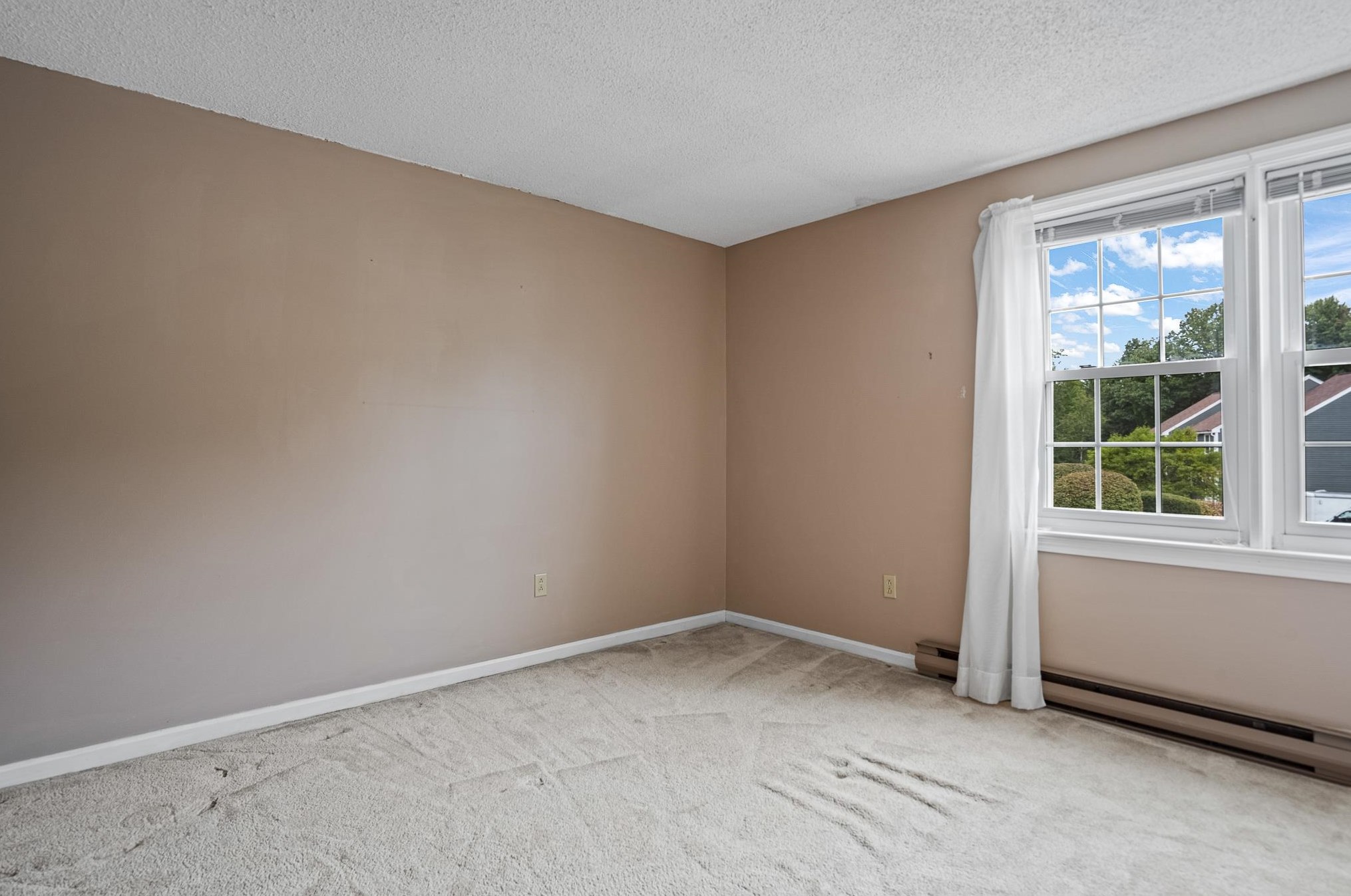 14 Boulder Way, Merrimack NH 03054-6601 exterior