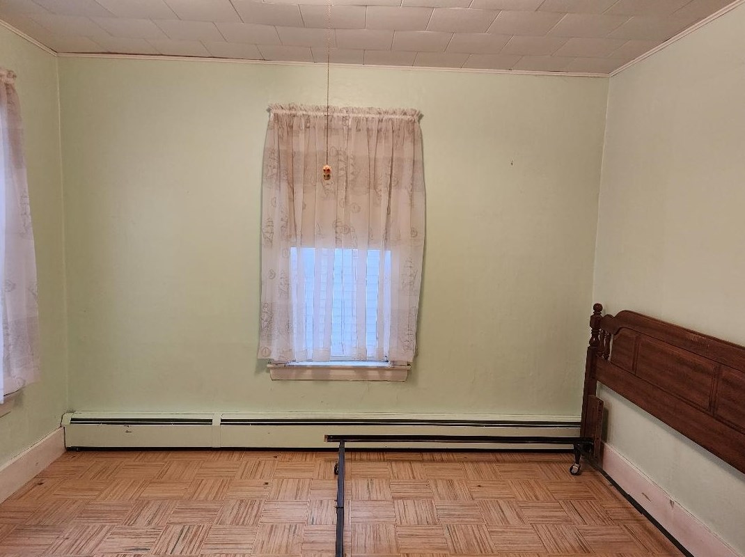 579 Burgess St, Berlin NH  03570-2803 exterior