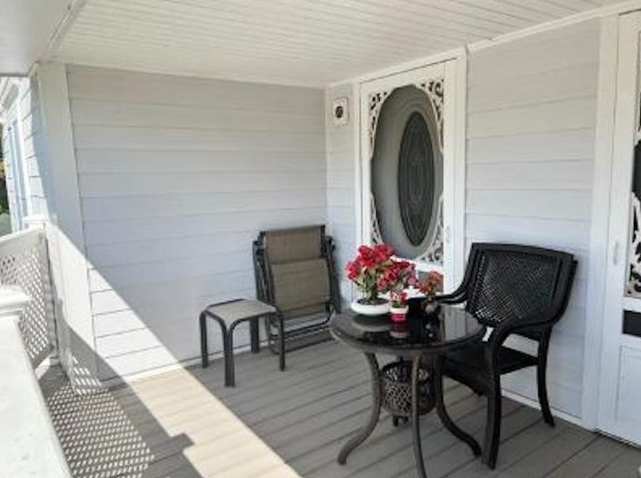 35 Auburn Rd, Manchester NH 03106-2031 exterior