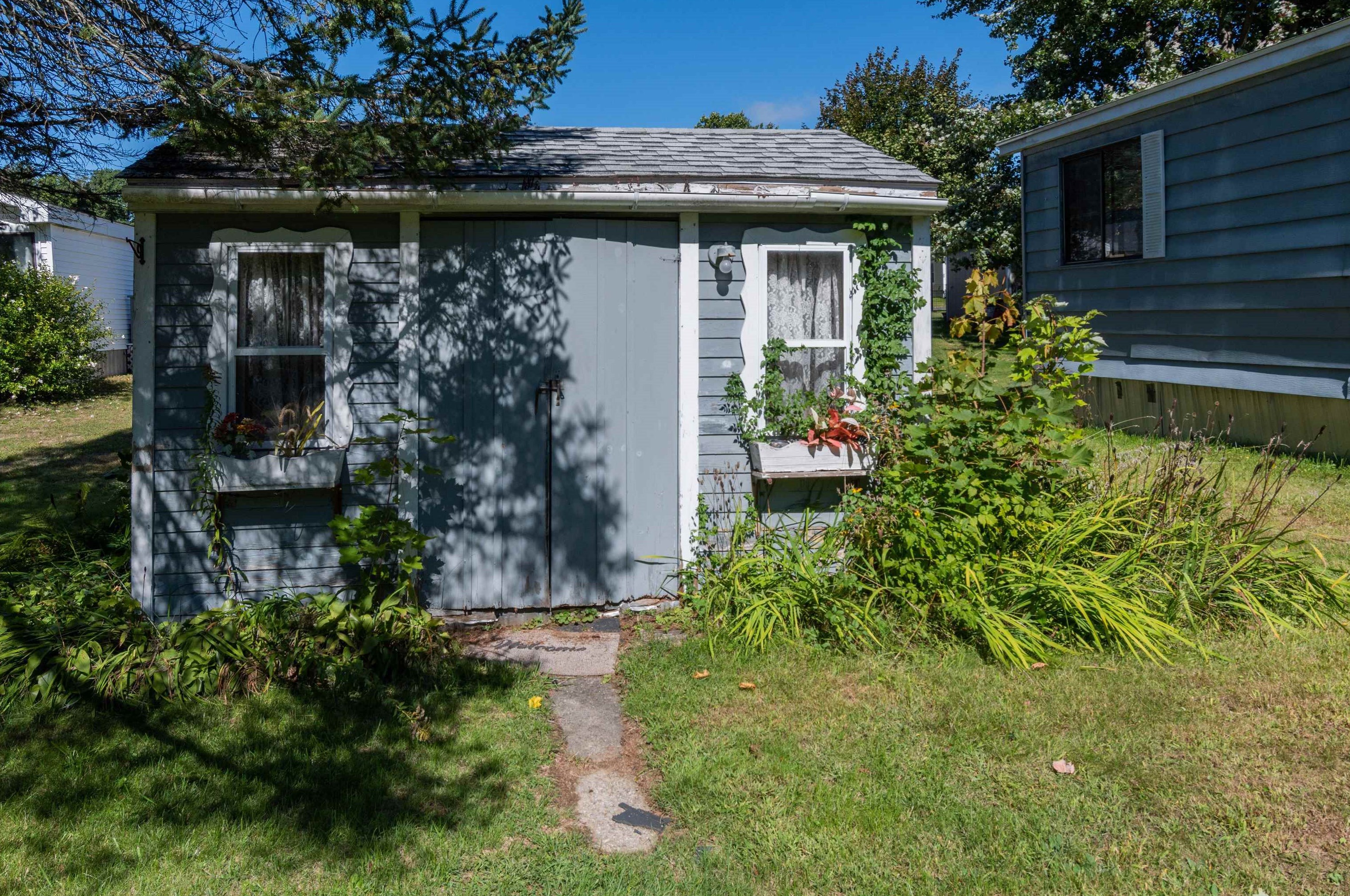 290 Calef Hwy, Epping NH  03042-2329 exterior