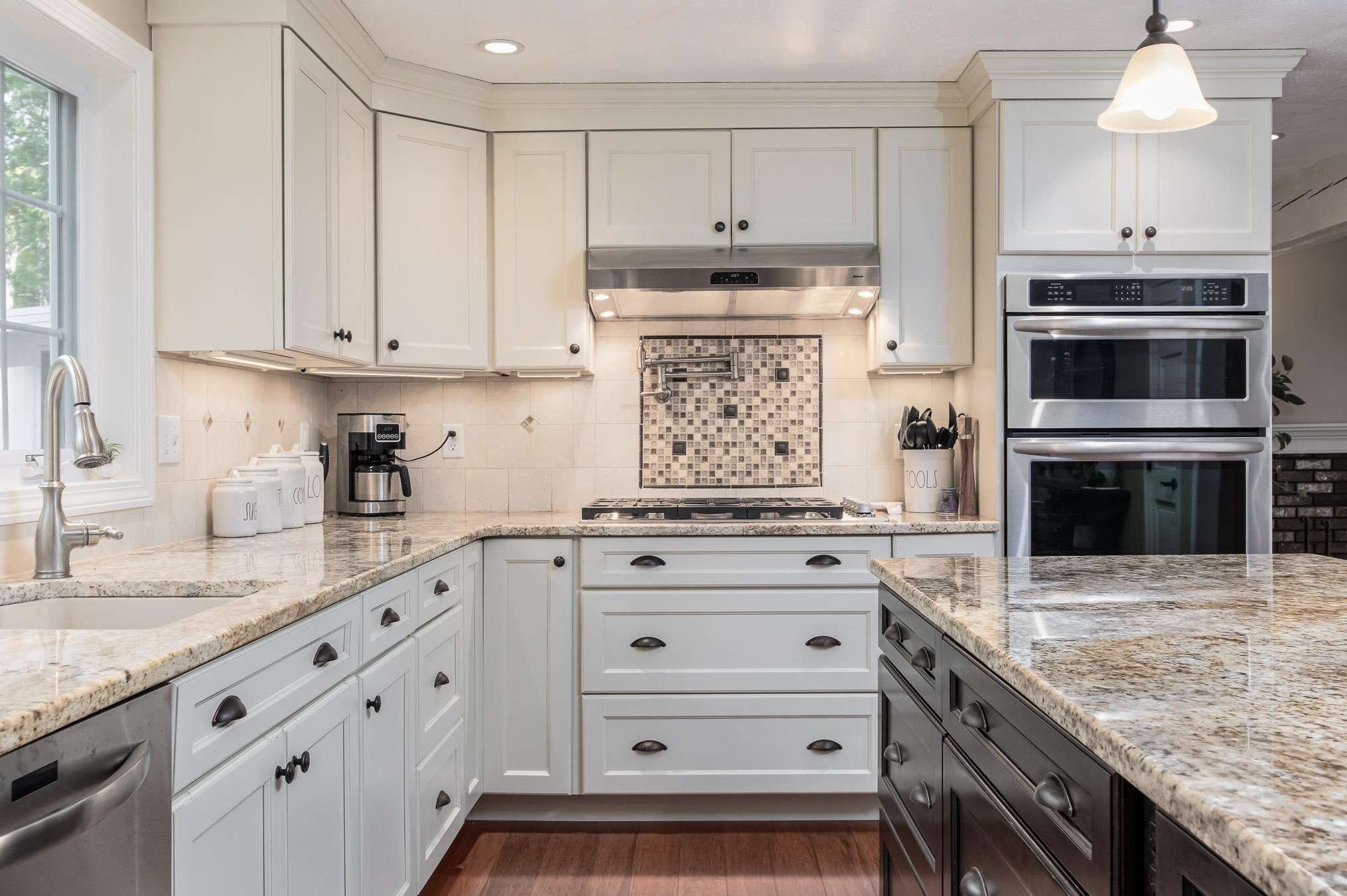 5 Oriole Rd, Windham NH 03087-1615 exterior