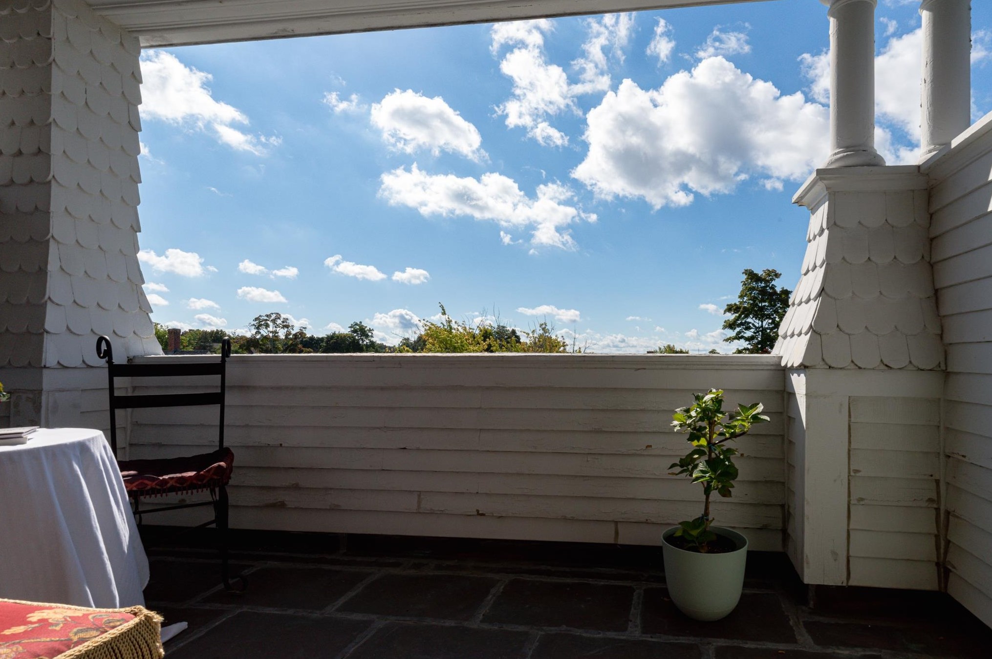 232 Prospect St, Manchester NH 03104-3844 exterior