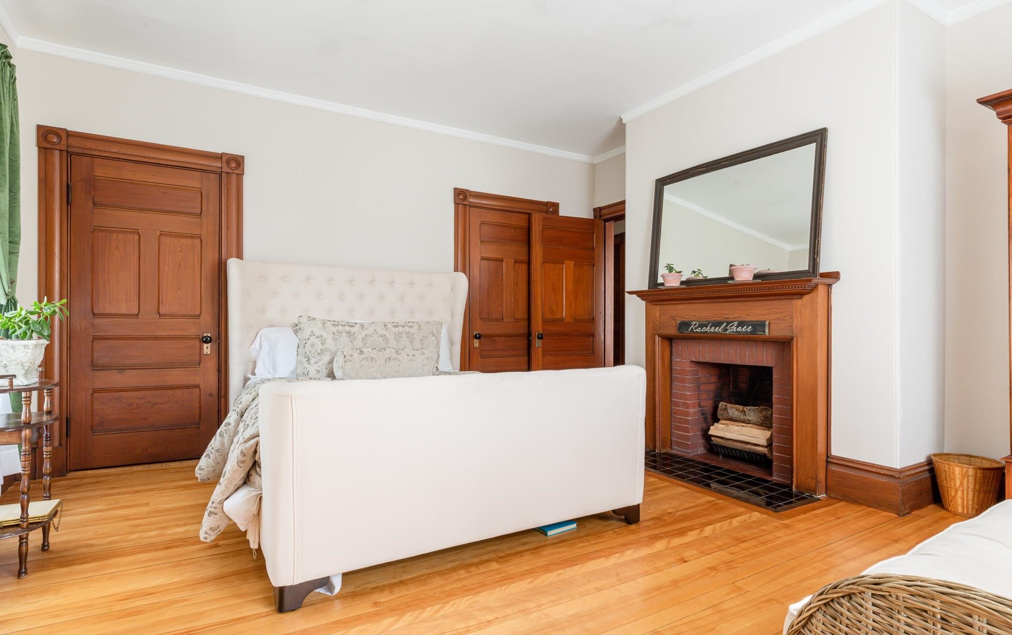 232 Prospect St, Manchester NH 03104-3844 exterior