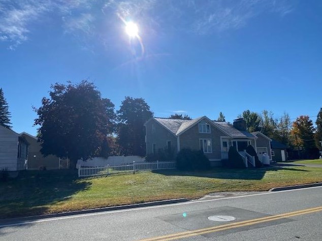 1870 Hutchins St, Berlin NH  03570-3545 exterior