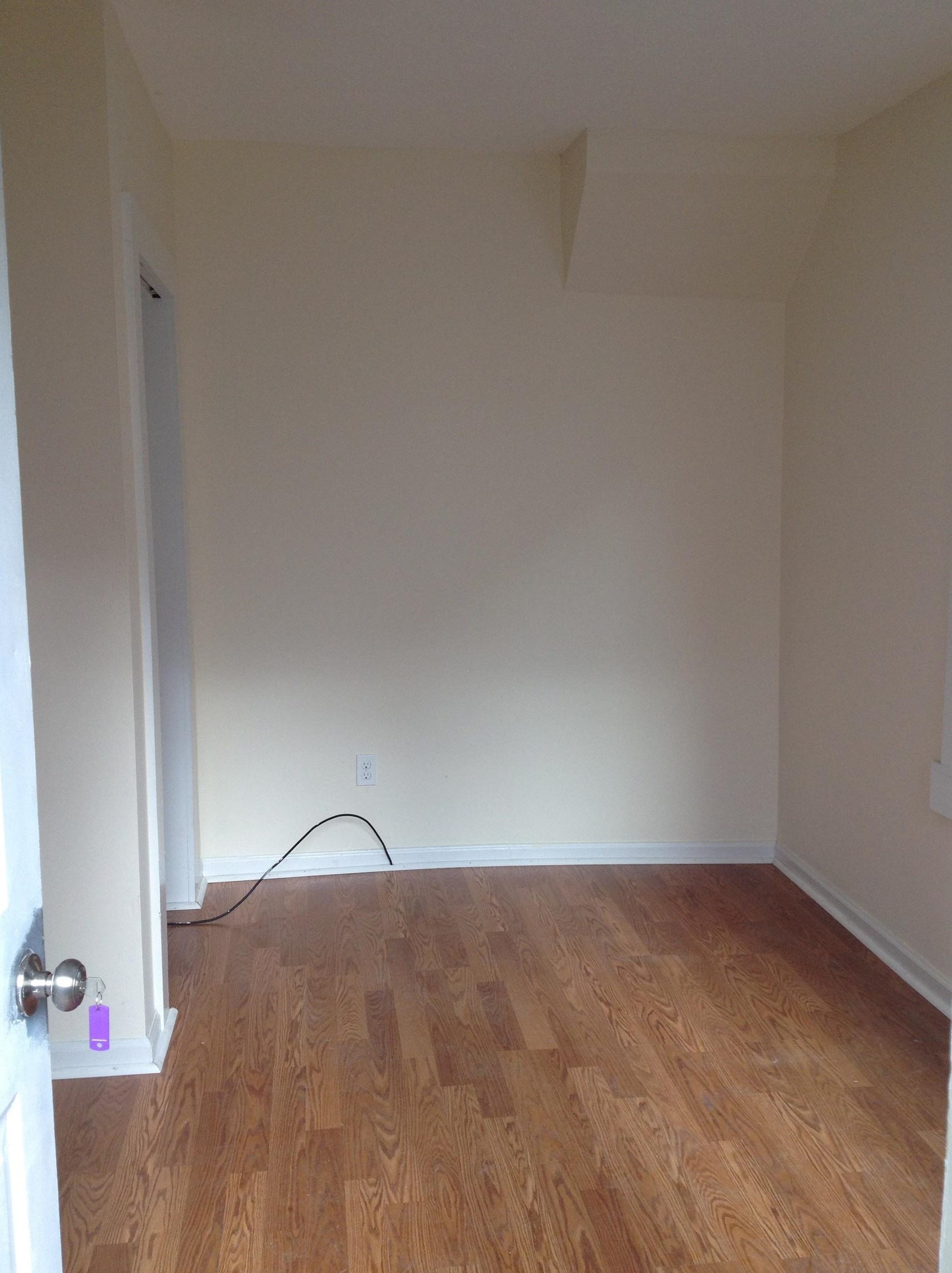 64 Ash St, Nashua NH 03060-4507 exterior