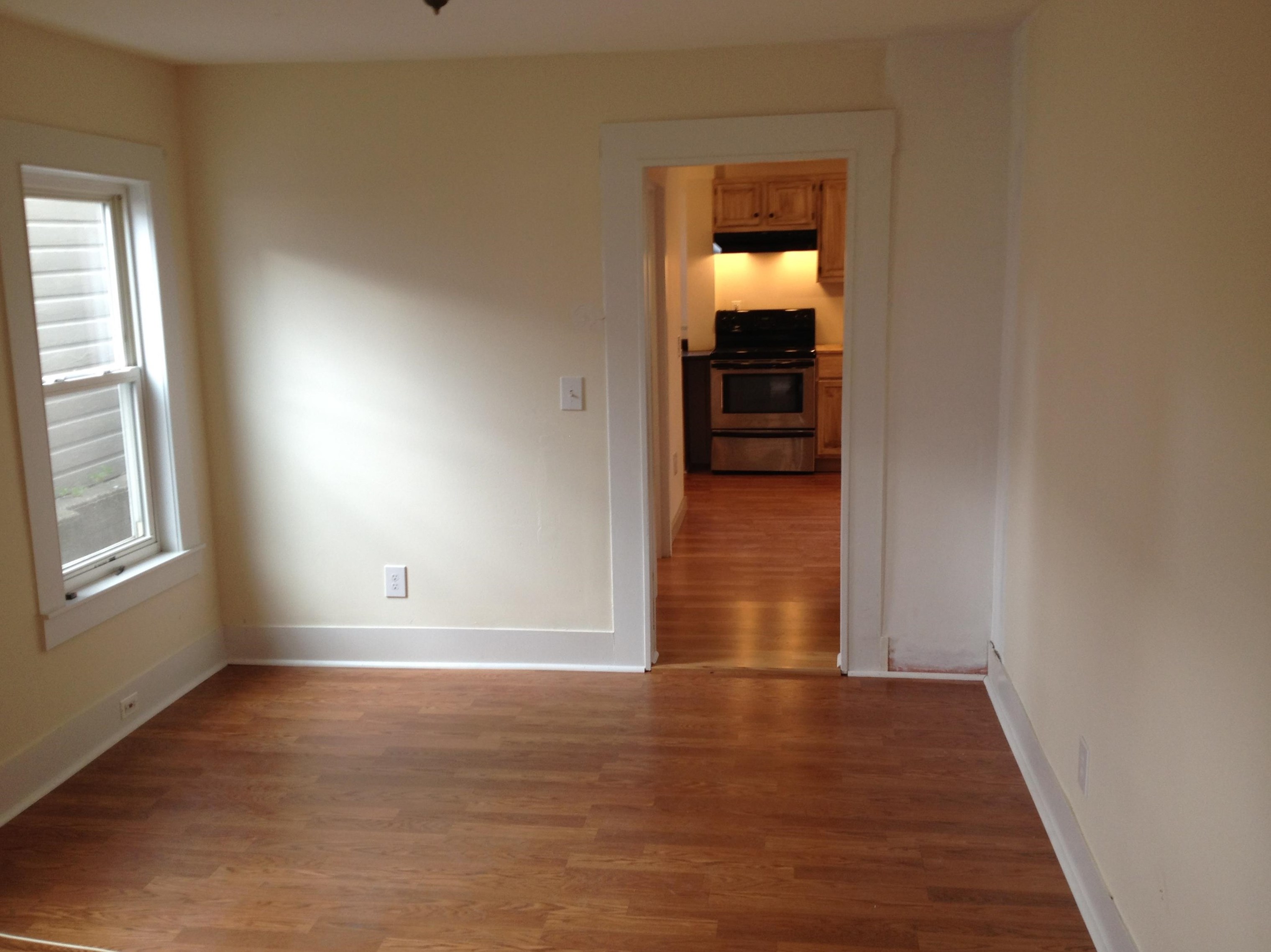 64 Ash St, Nashua NH 03060-4507 exterior