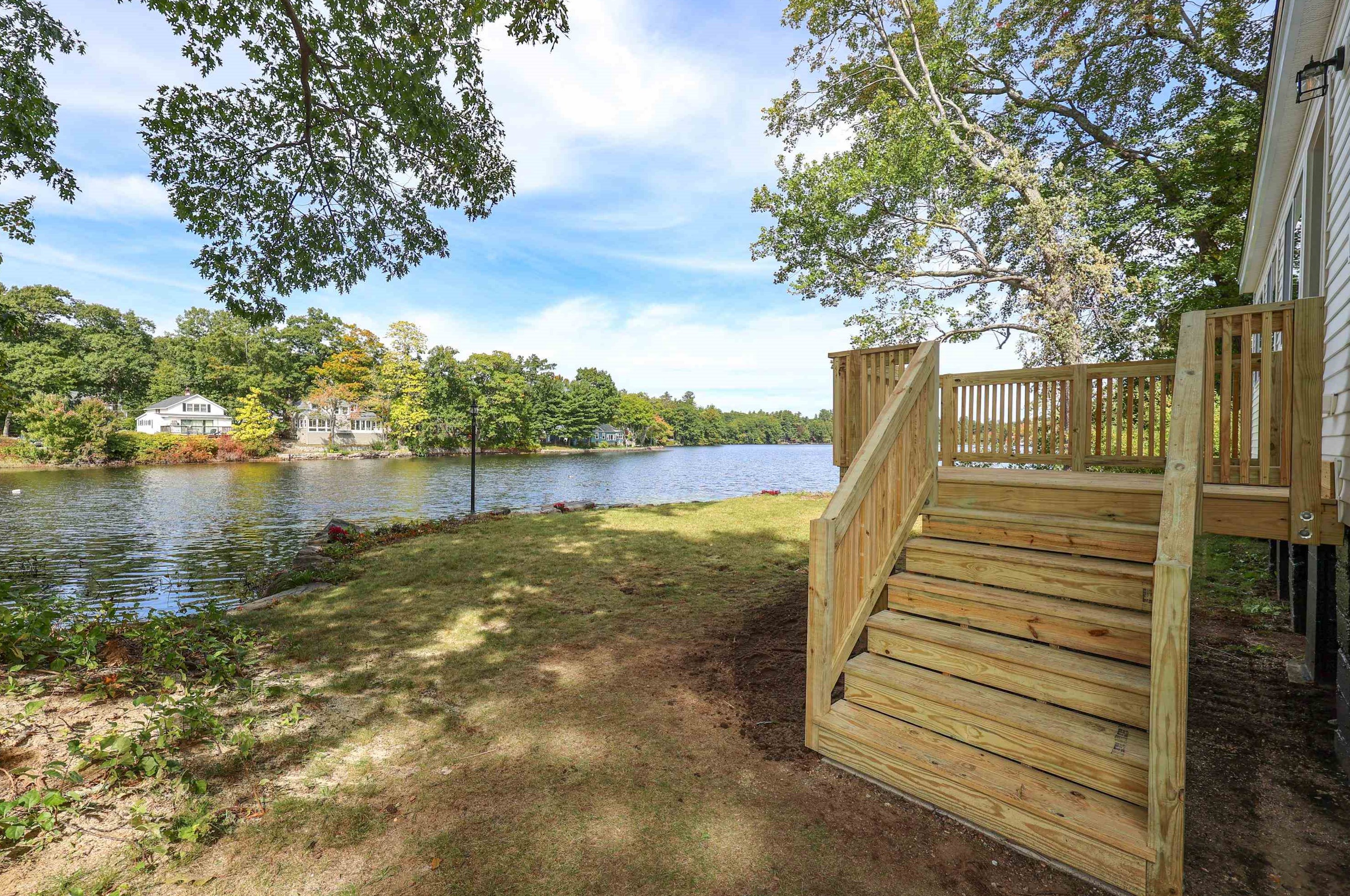 71 Shadow Lake Rd, Salem, NH 03079