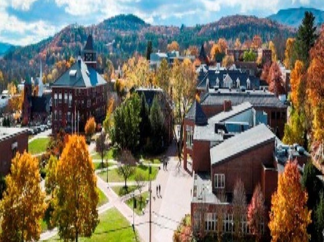 25 Pleasant St, Bridgewater NH 03222-3007 exterior