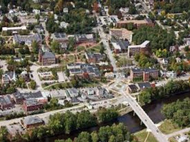 25 Pleasant St, Bridgewater NH 03222-3007 exterior