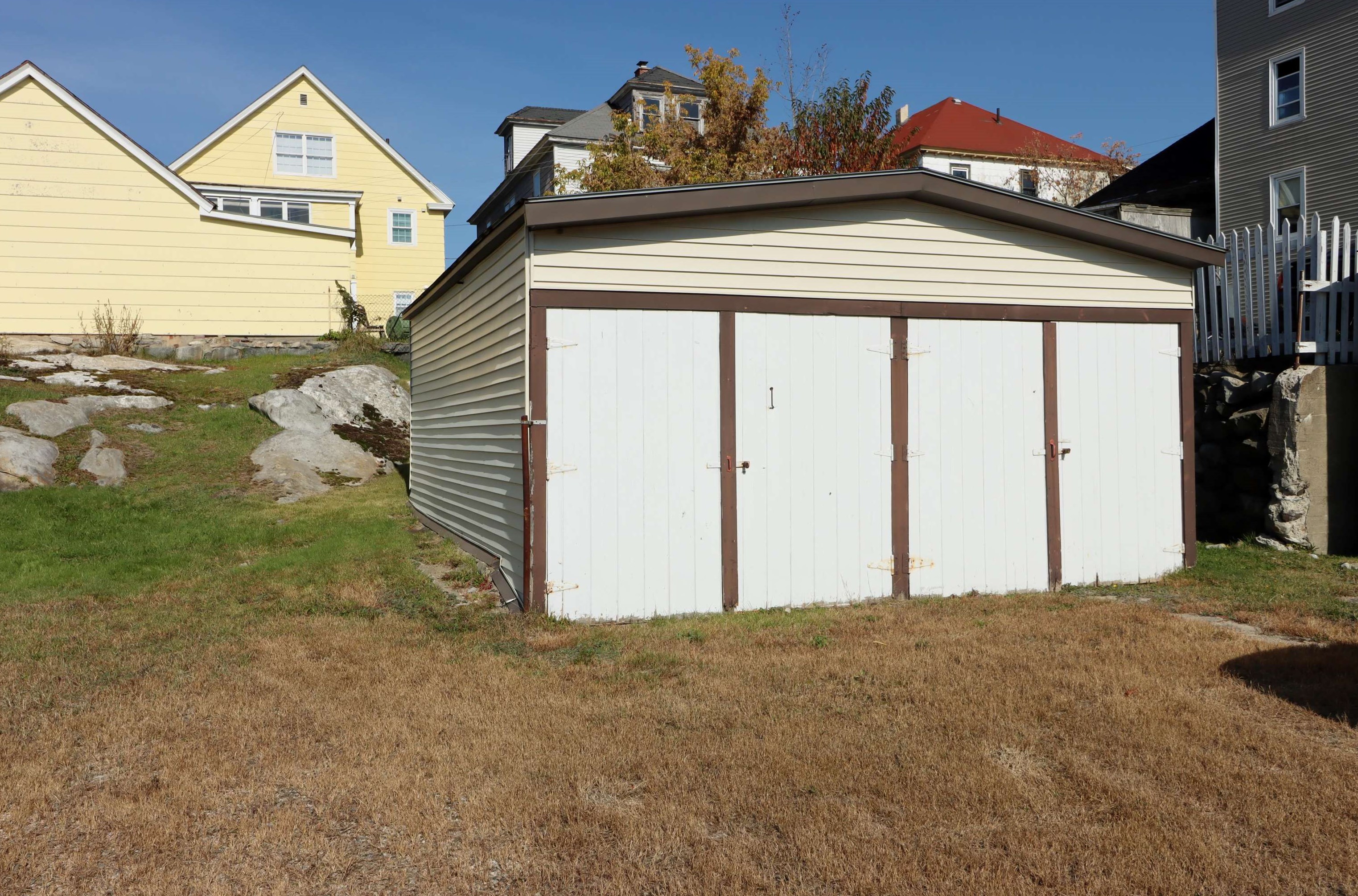 168 Blanchard St, Berlin NH 03570-2009 exterior