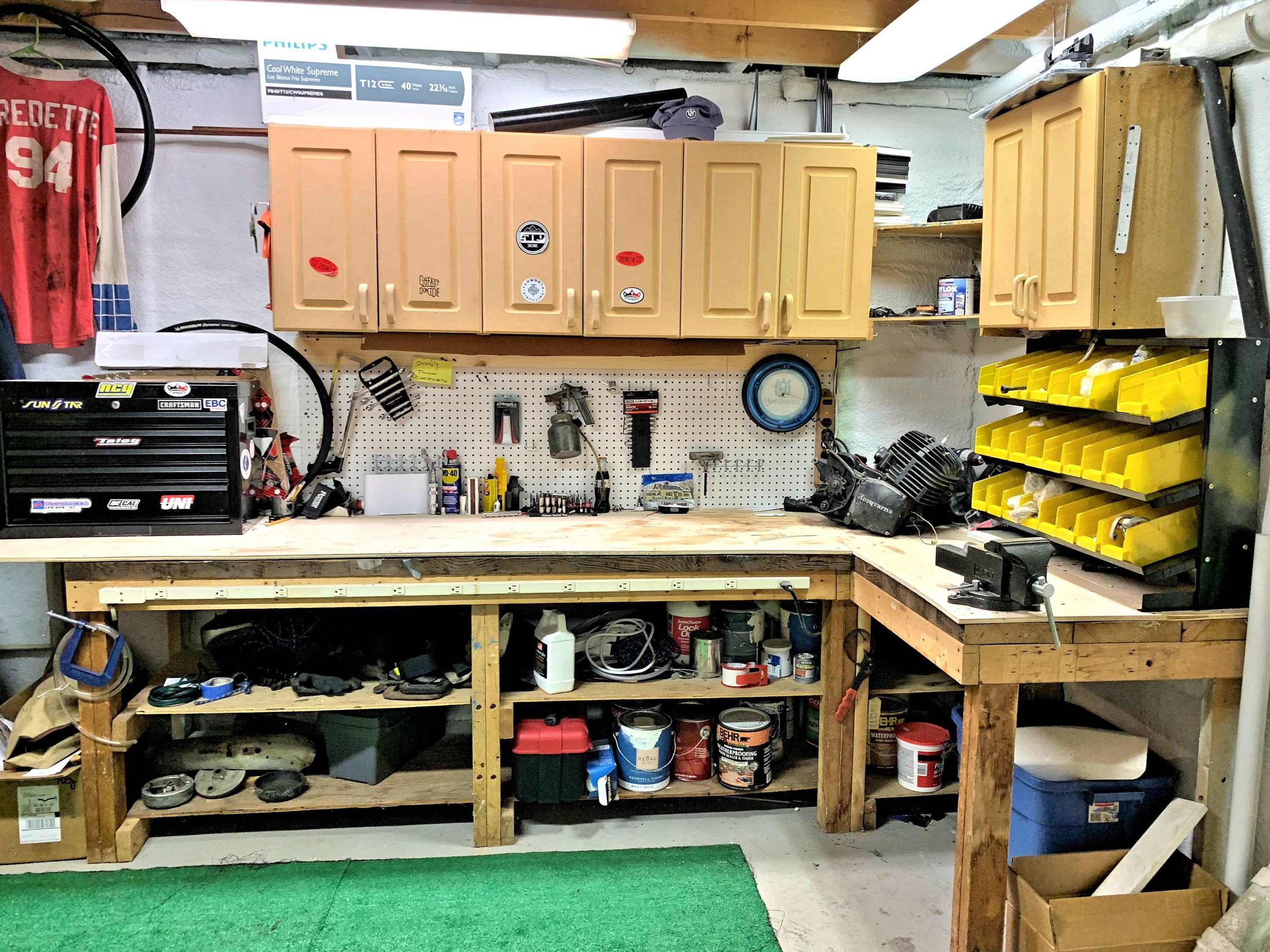 4 Chaddarin Ln, Bridgewater NH 03264-4409 exterior