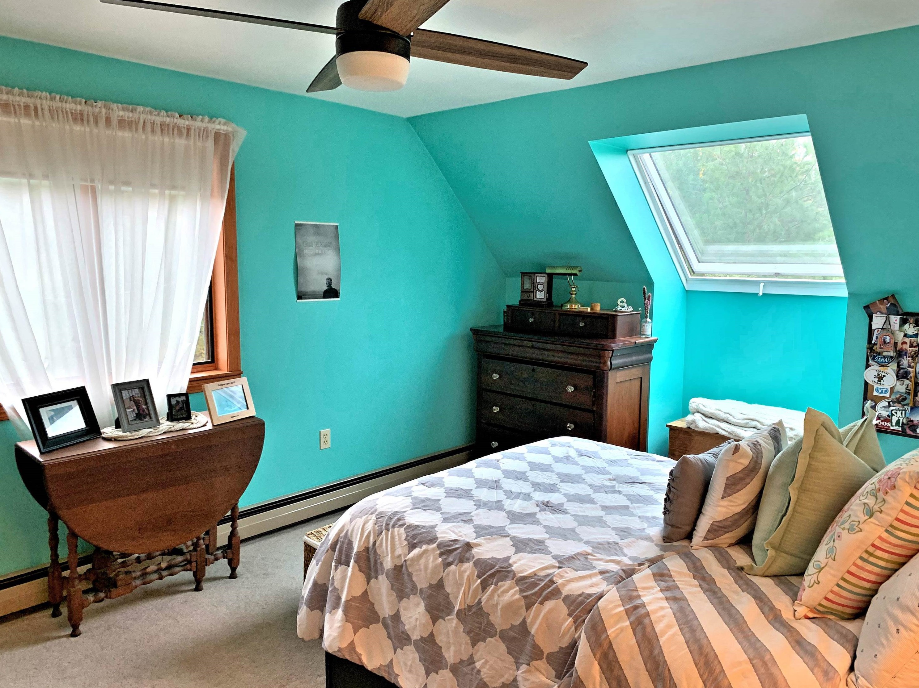 4 Chaddarin Ln, Bridgewater NH 03264-4409 exterior