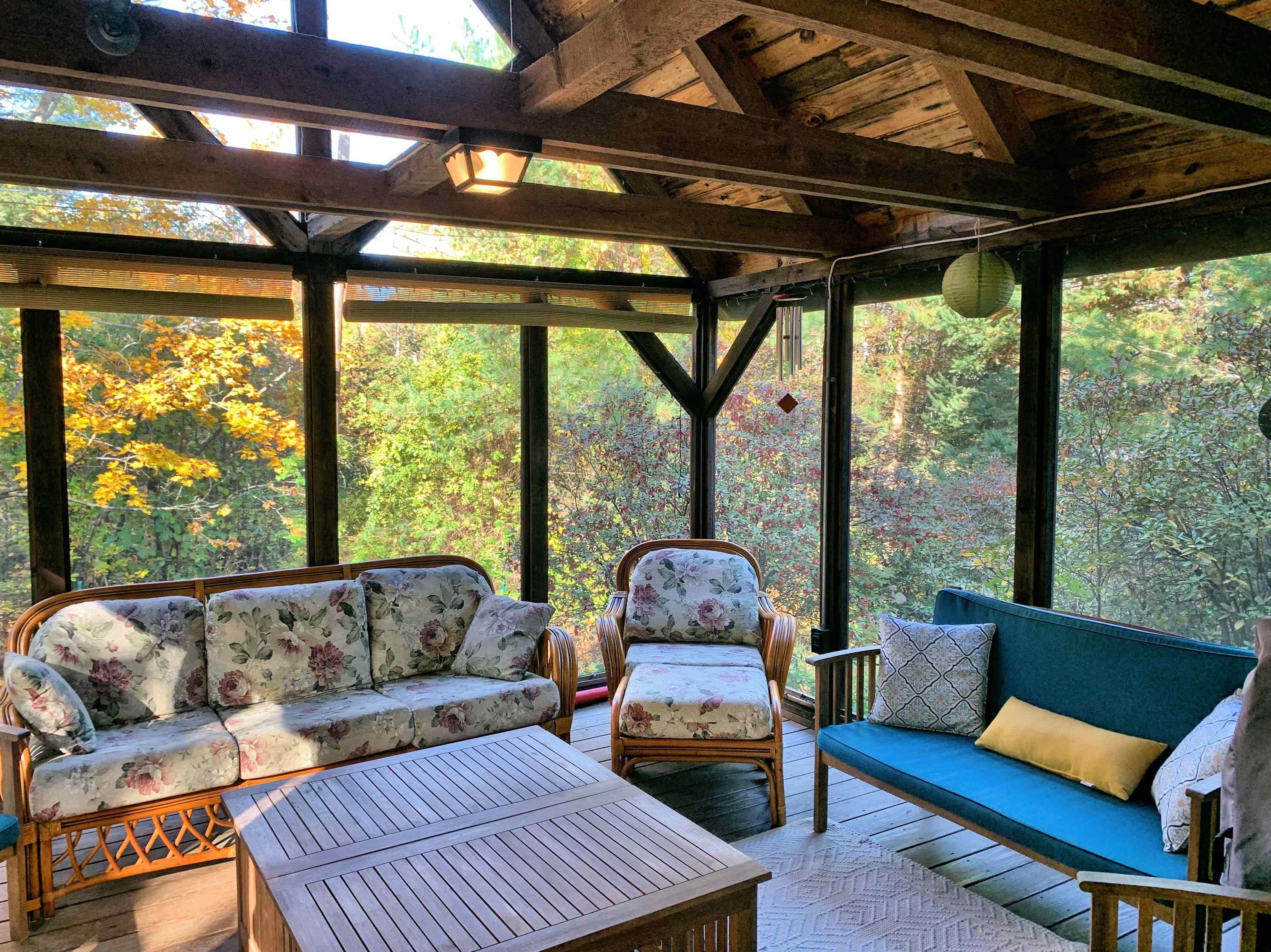 4 Chaddarin Ln, Bridgewater NH 03264-4409 exterior