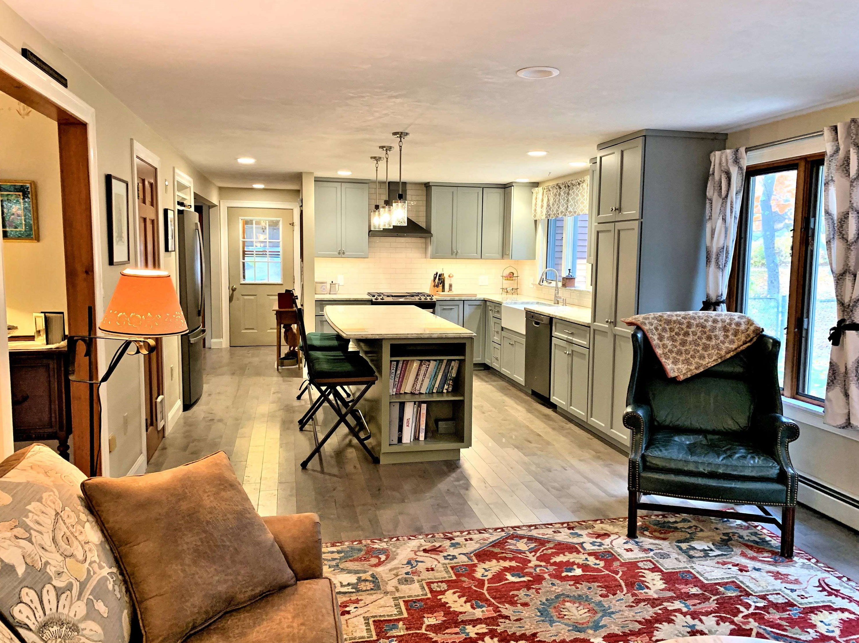 4 Chaddarin Ln, Bridgewater NH 03264-4409 exterior