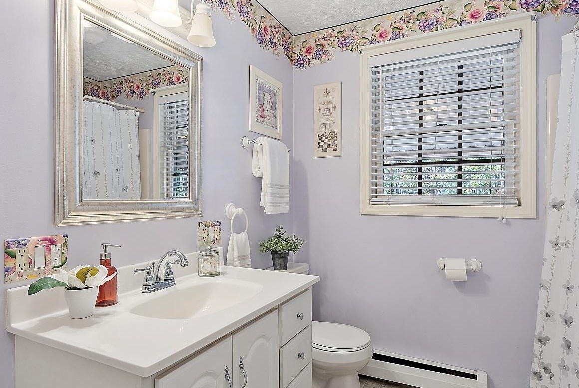 7 Winding Brk Ln, Merrimack NH 03054-2822 exterior