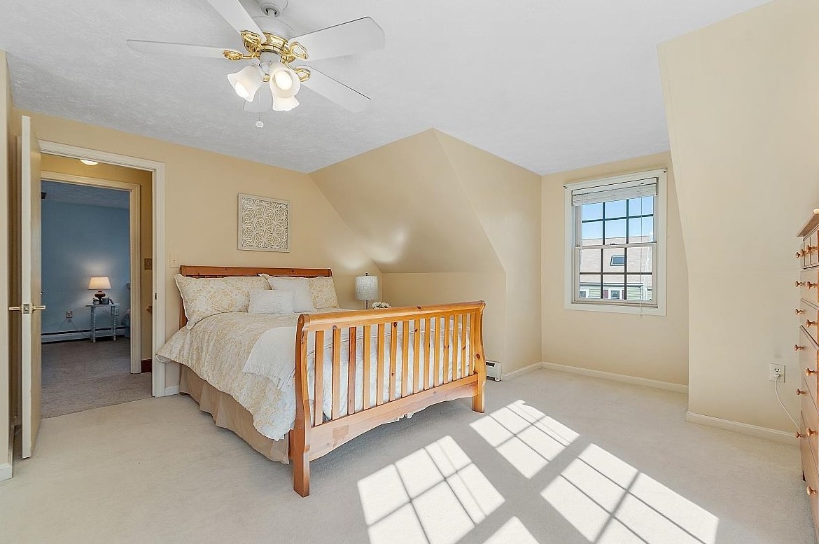 7 Winding Brk Ln, Merrimack NH 03054-2822 exterior