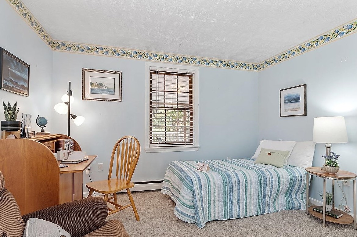 7 Winding Brk Ln, Merrimack NH 03054-2822 exterior