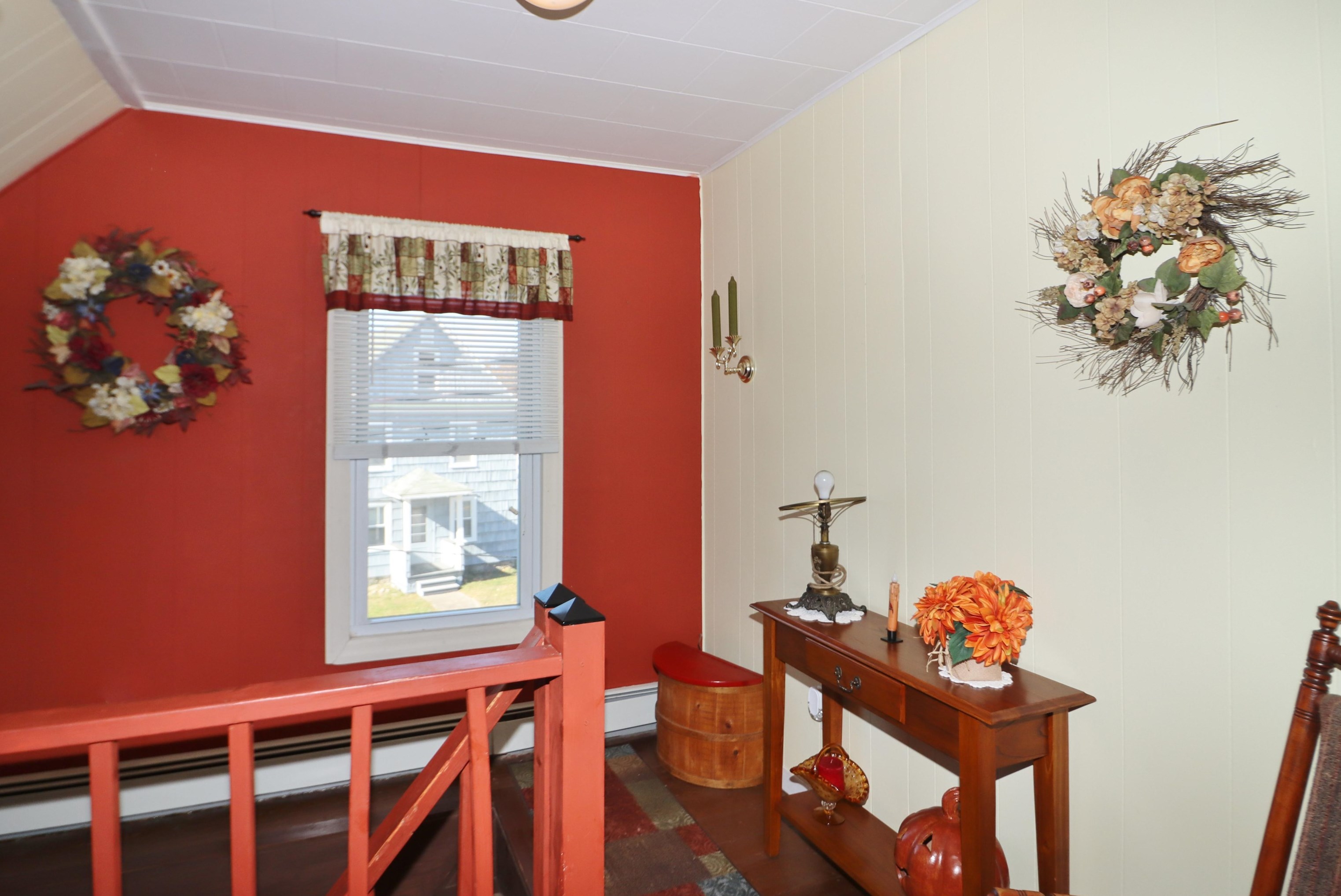 396 Hillside Ave, Berlin NH  03570-2120 exterior