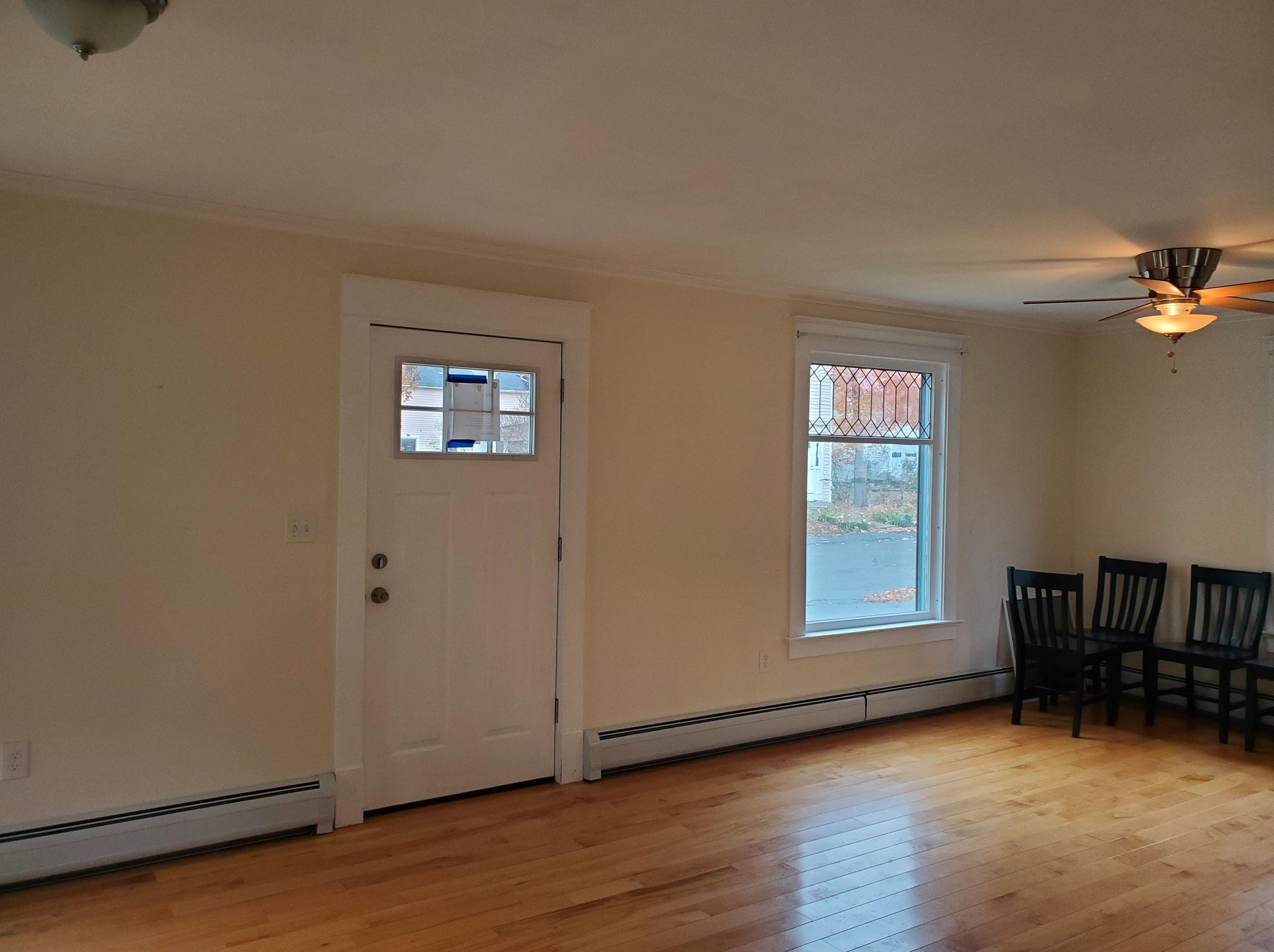 39 Grn St, Lebanon NH 03766-1716 exterior