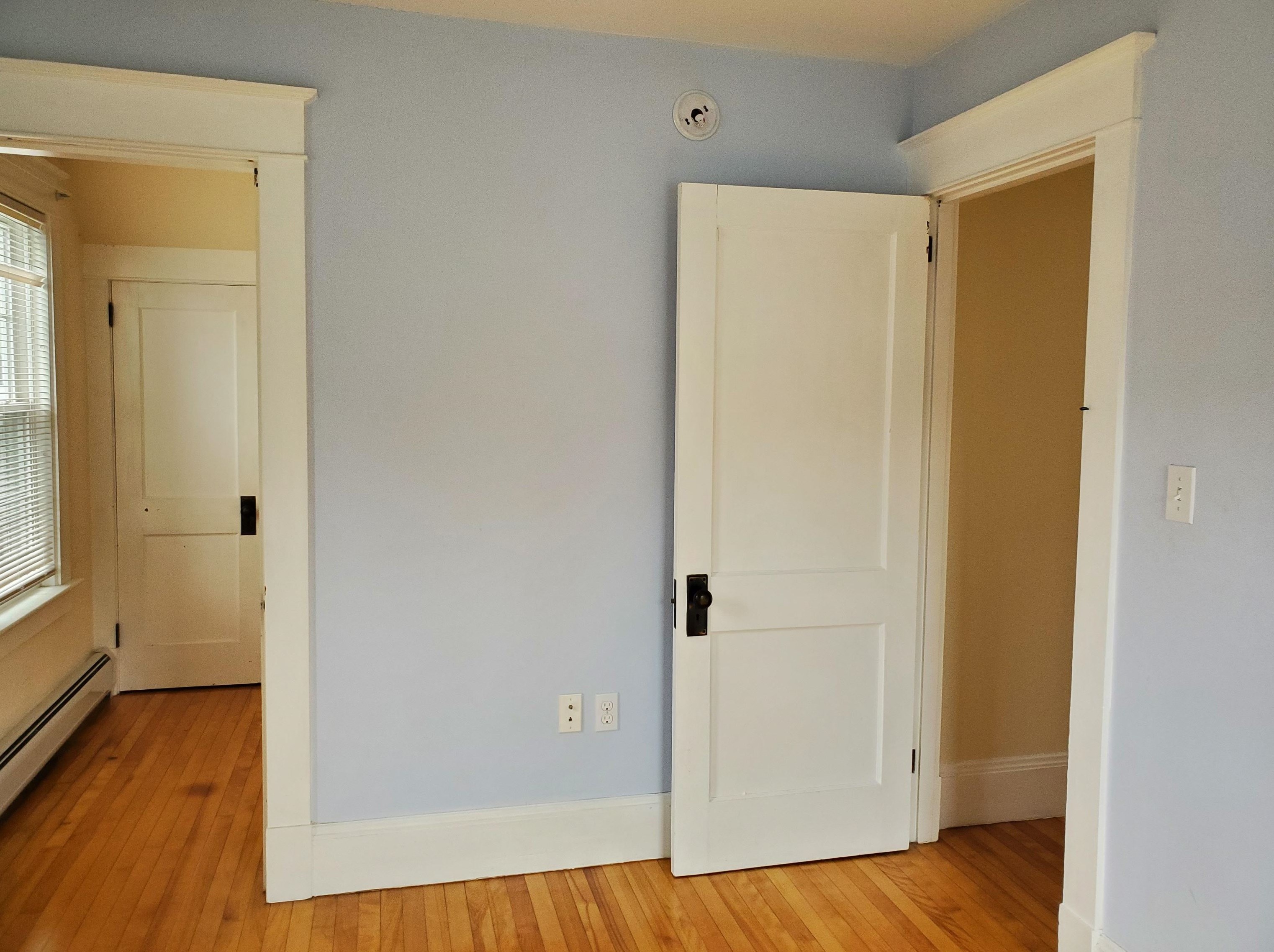 39 Grn St, Lebanon NH 03766-1716 exterior