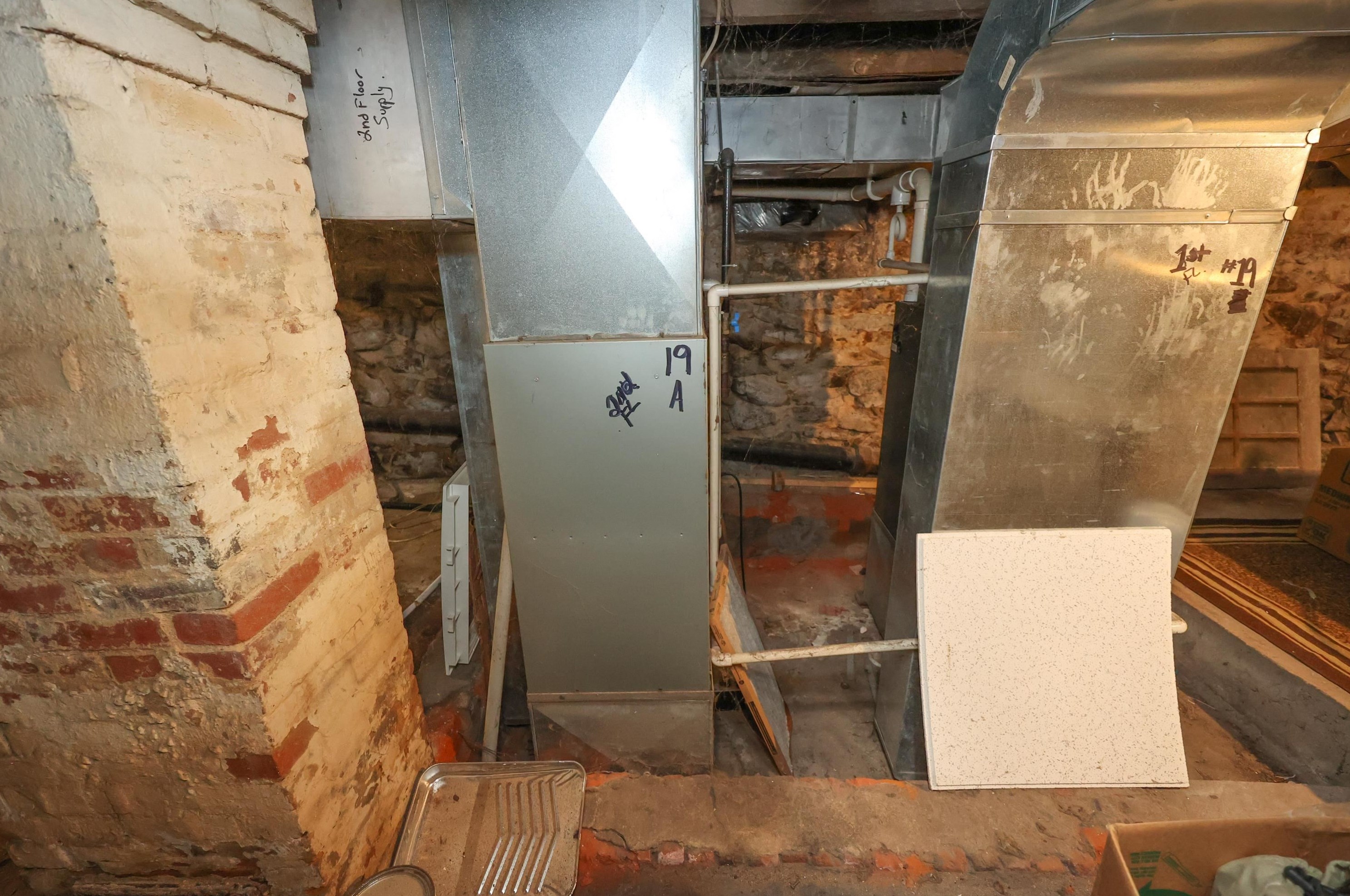 19 Heaton St, Rochester NH 03867-2714 exterior