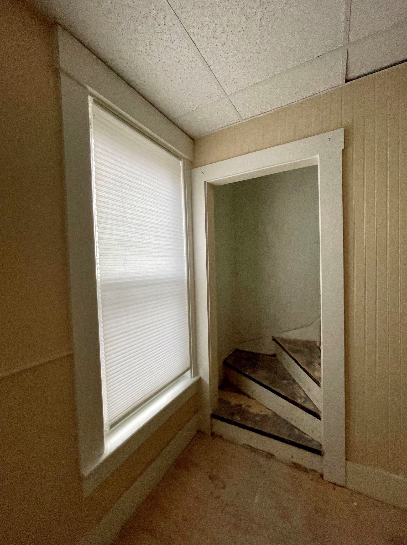 5 Prospect St, Lancaster NH  03584-3247 exterior