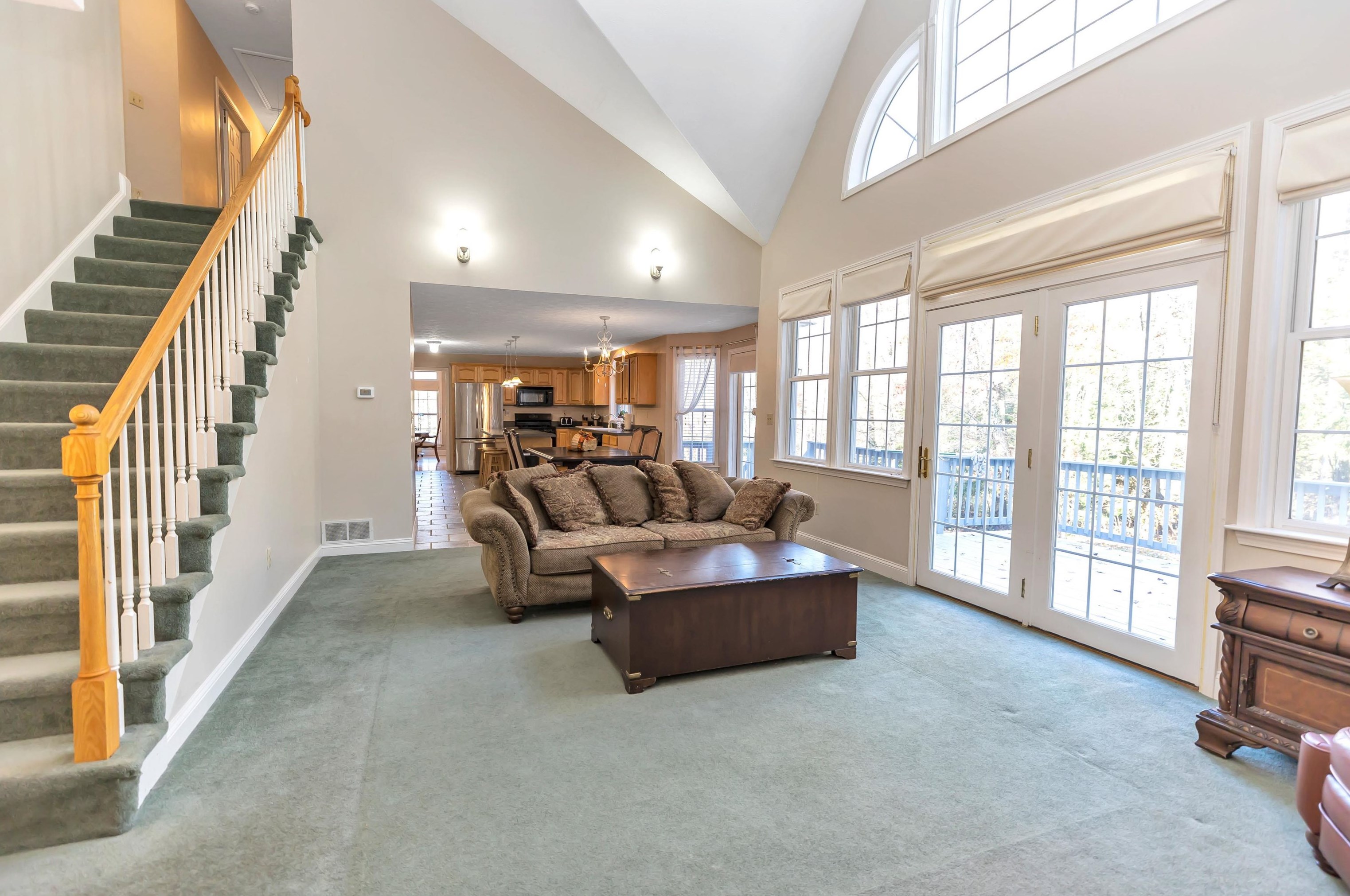 231 Amherst Rd, Merrimack NH 03054-3928 exterior