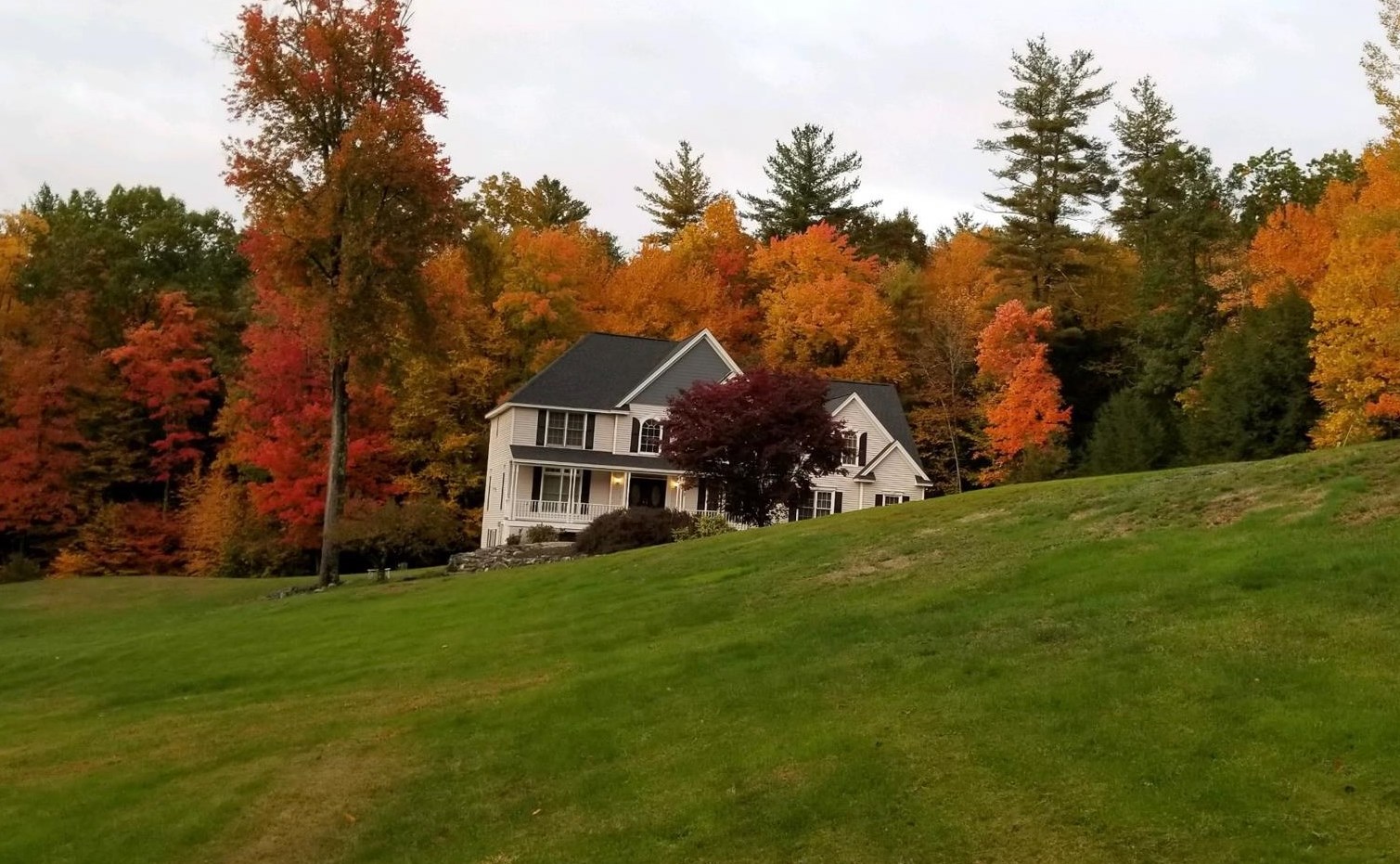 231 Amherst Rd, Merrimack NH 03054-3928 exterior