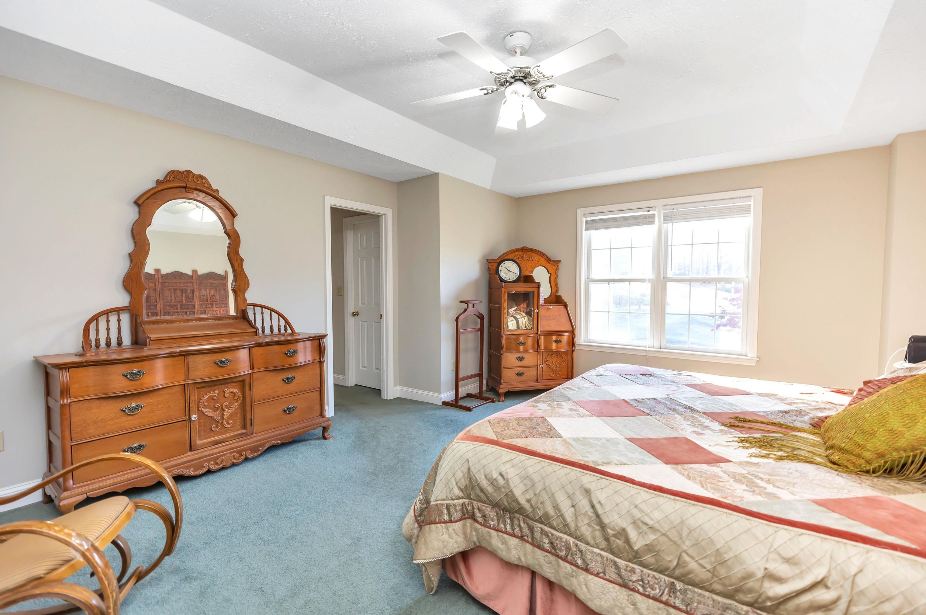 231 Amherst Rd, Merrimack NH 03054-3928 exterior