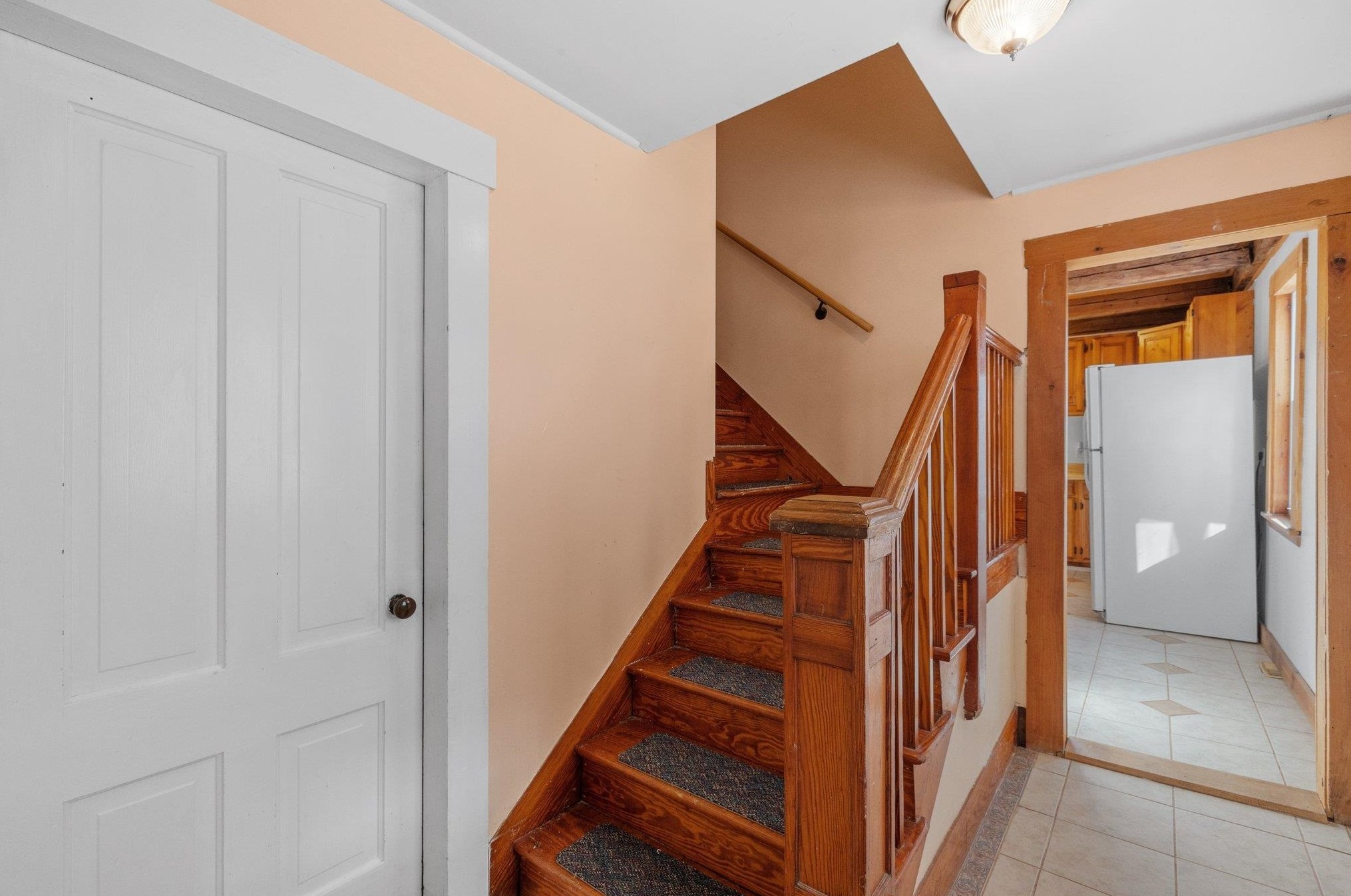 62 Merrimack St, Bridgewater NH  03222-3257 exterior