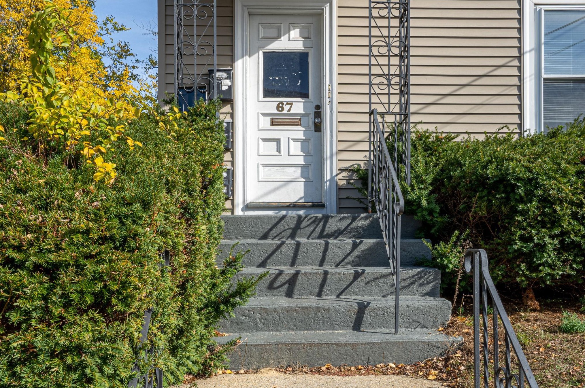 67 Wilson St, Manchester NH 03103-5148 exterior