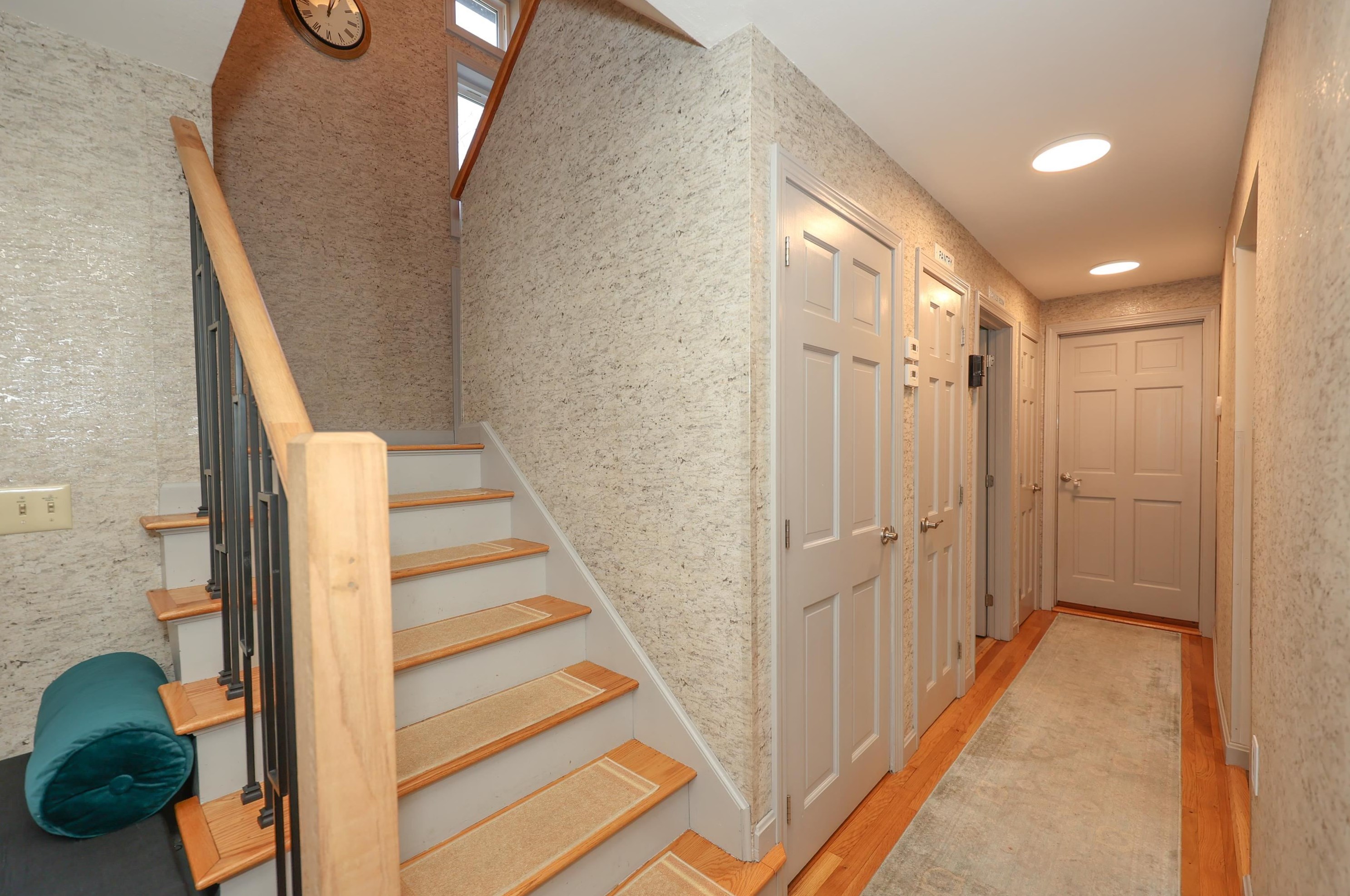 51 Mcquade Brook Rd, Manchester NH  03110-5018 exterior