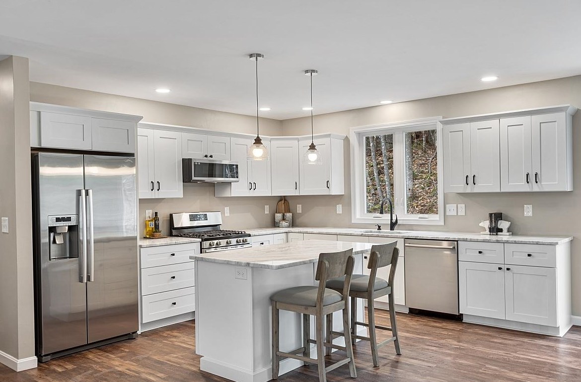 126 Adams Dr, Washington, NH 03280