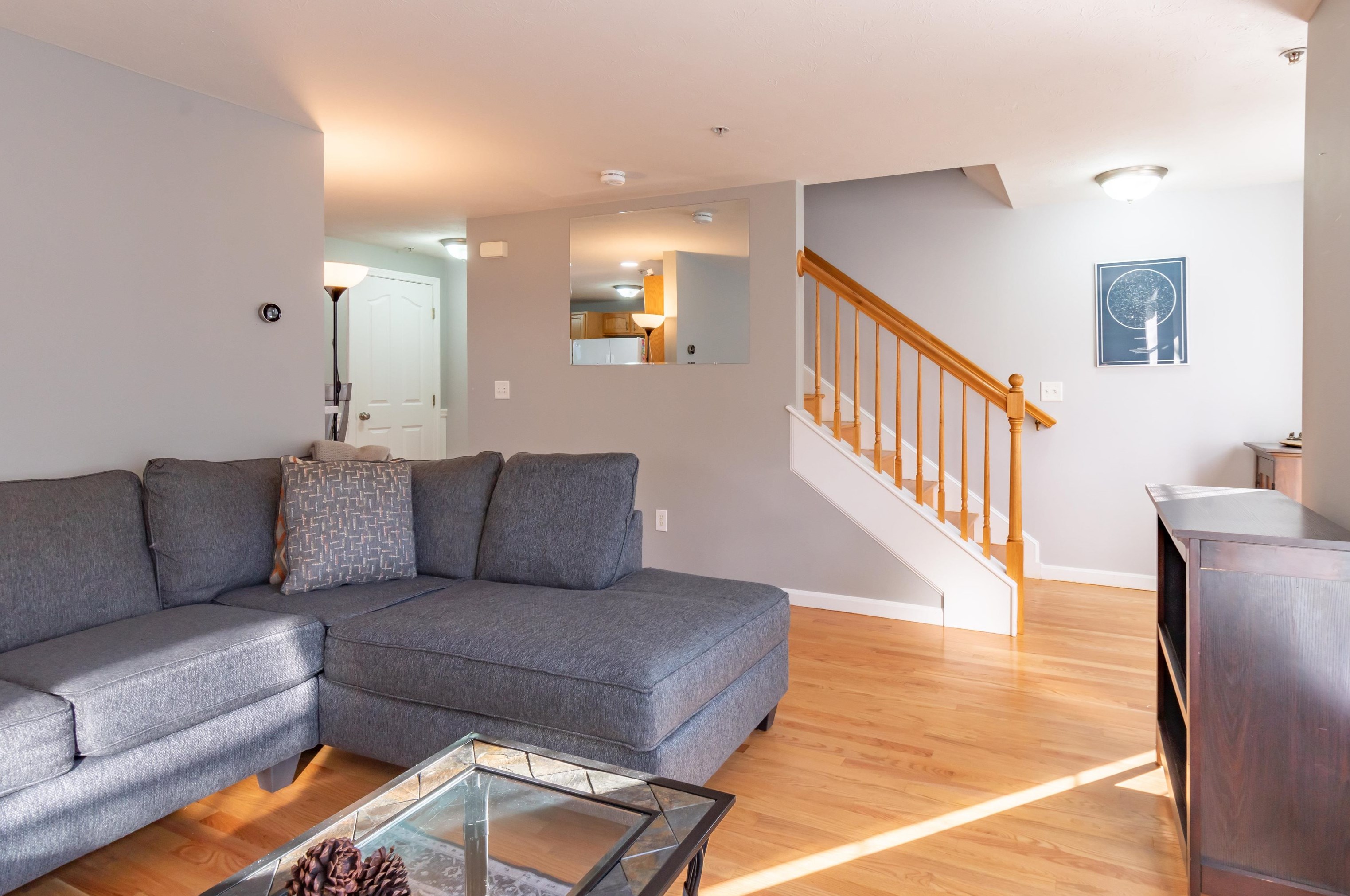 12 Eastwood Way, Manchester NH 03103 exterior