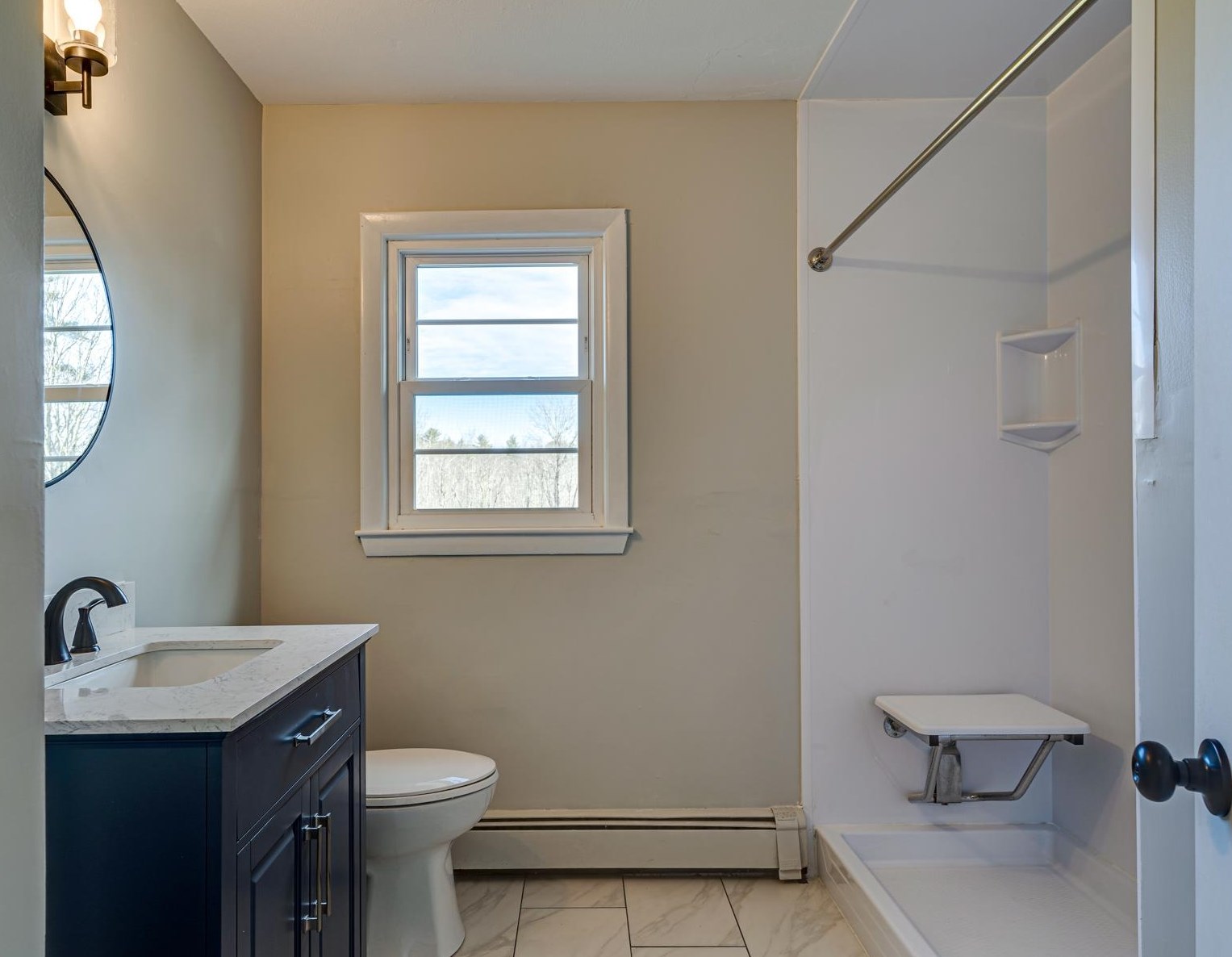 128 Ash Swamp Rd, Newmarket NH  03857-2070 exterior