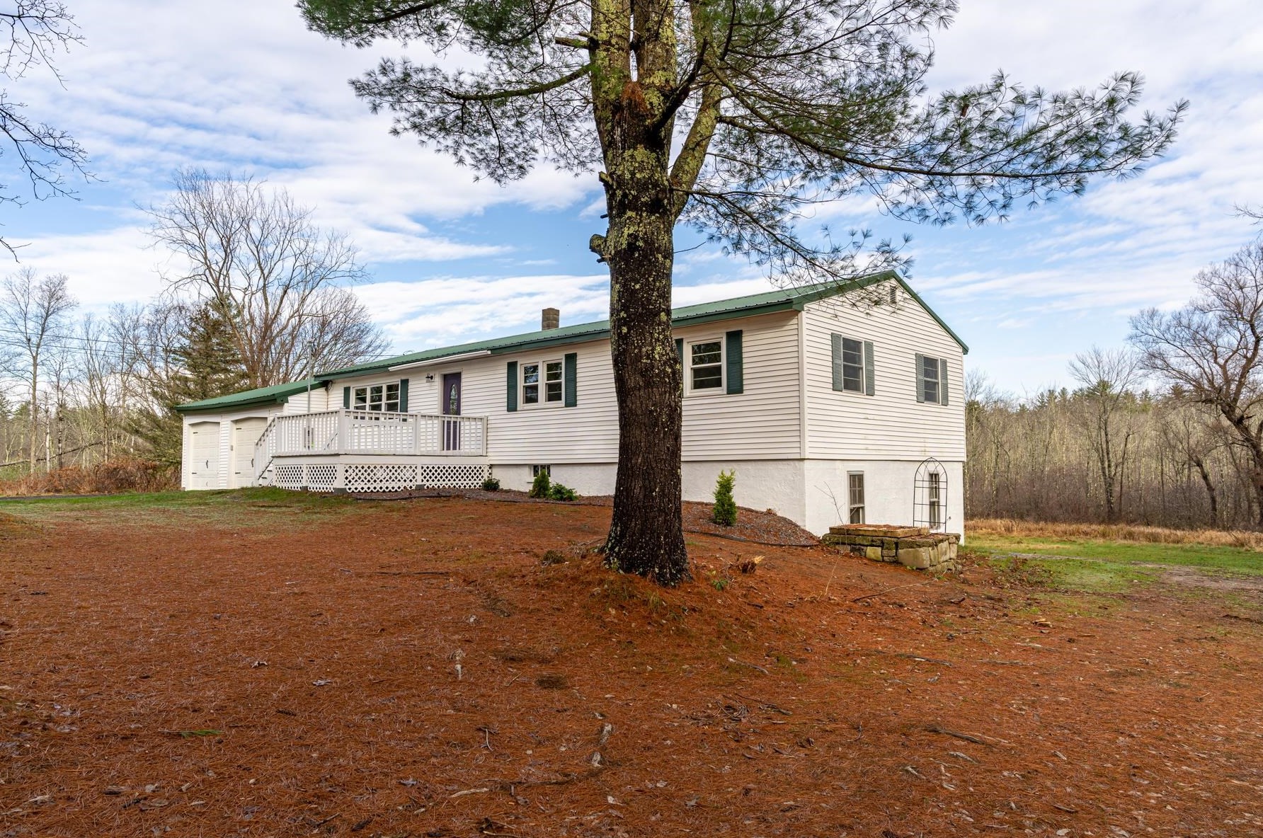 128 Ash Swamp Rd, Newmarket NH  03857-2070 exterior