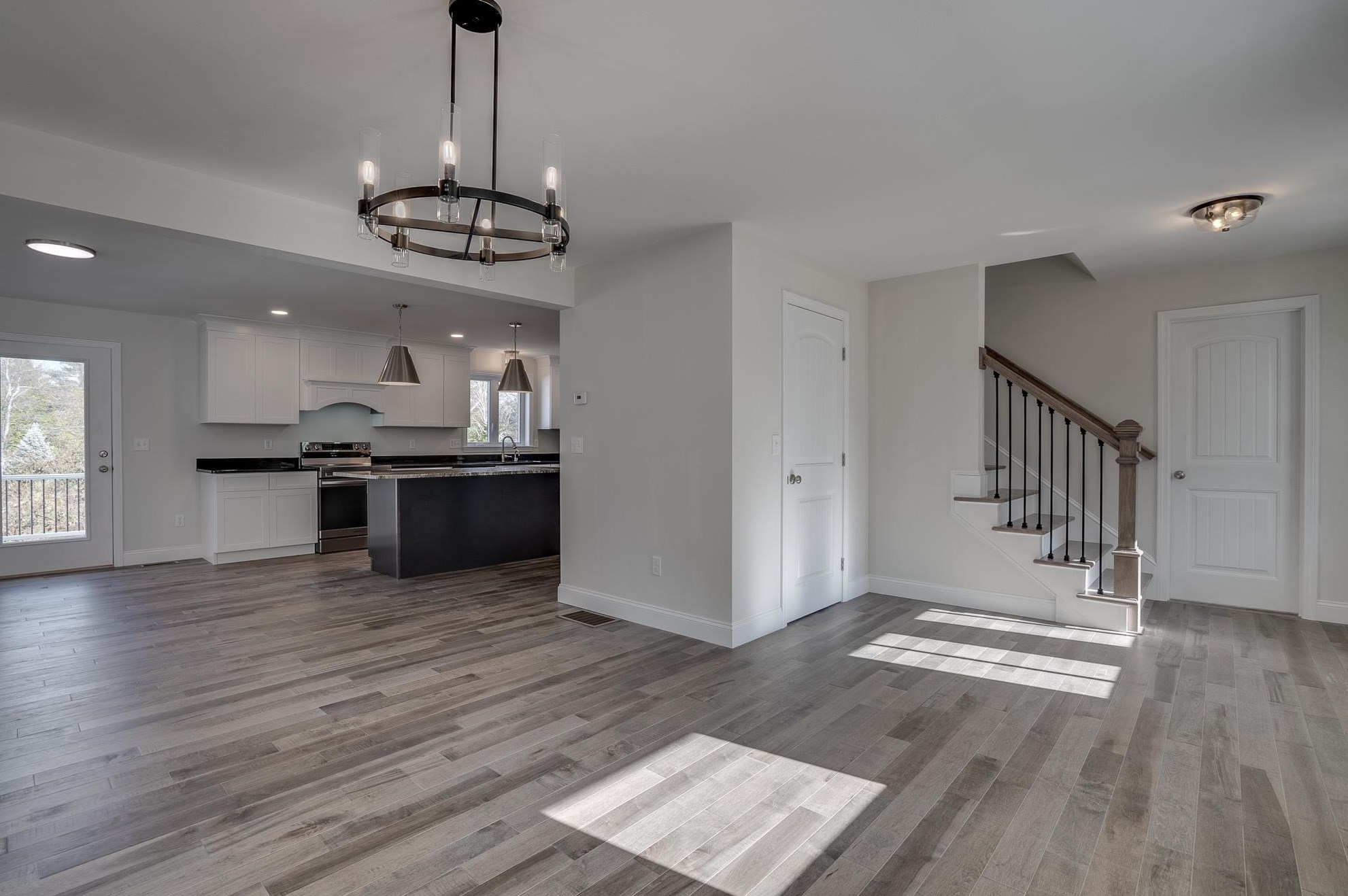 118 Whitford St, Manchester NH 03104-2143 exterior