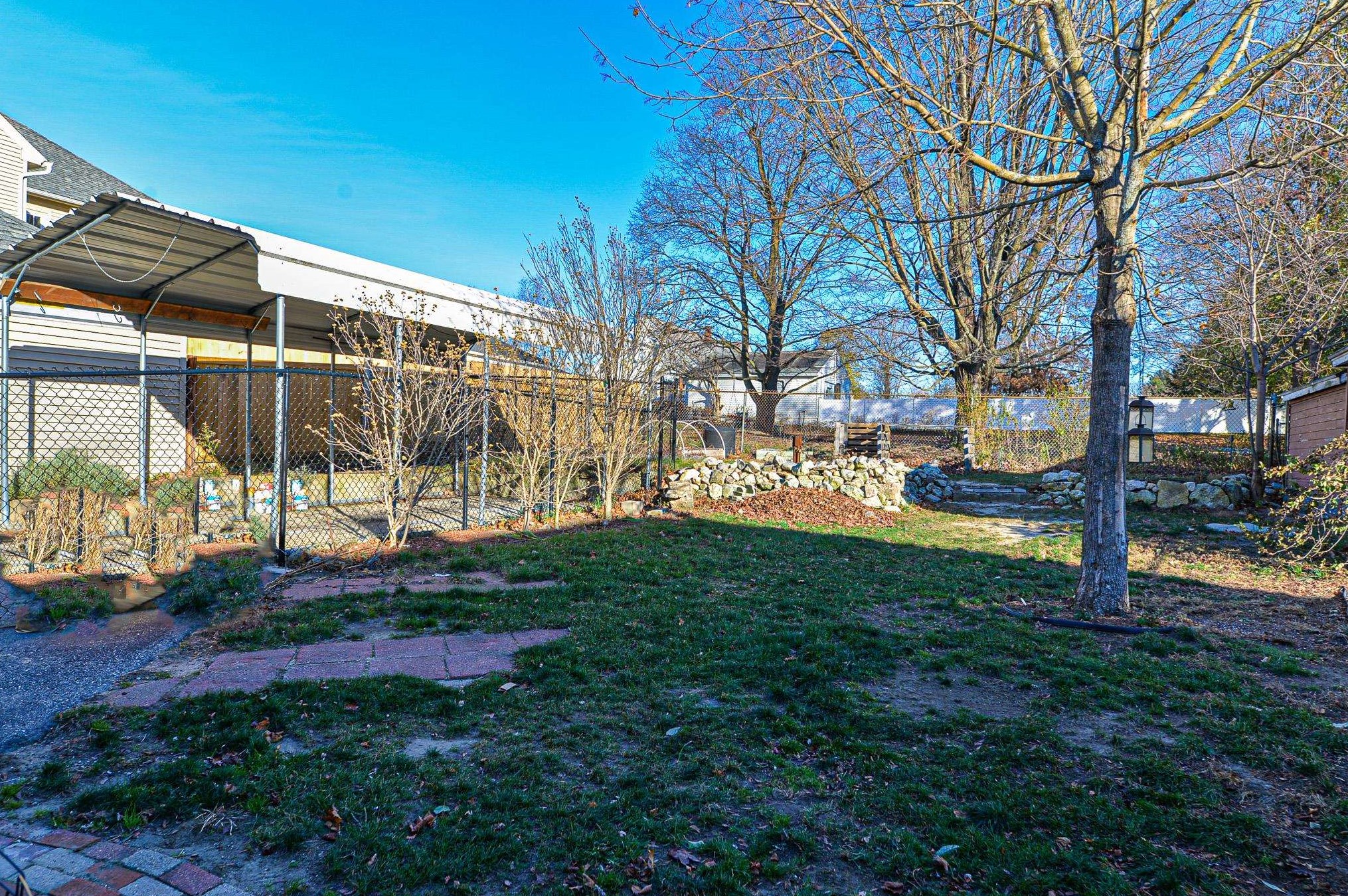 43 Belmont St, Manchester NH 03103-4210 exterior