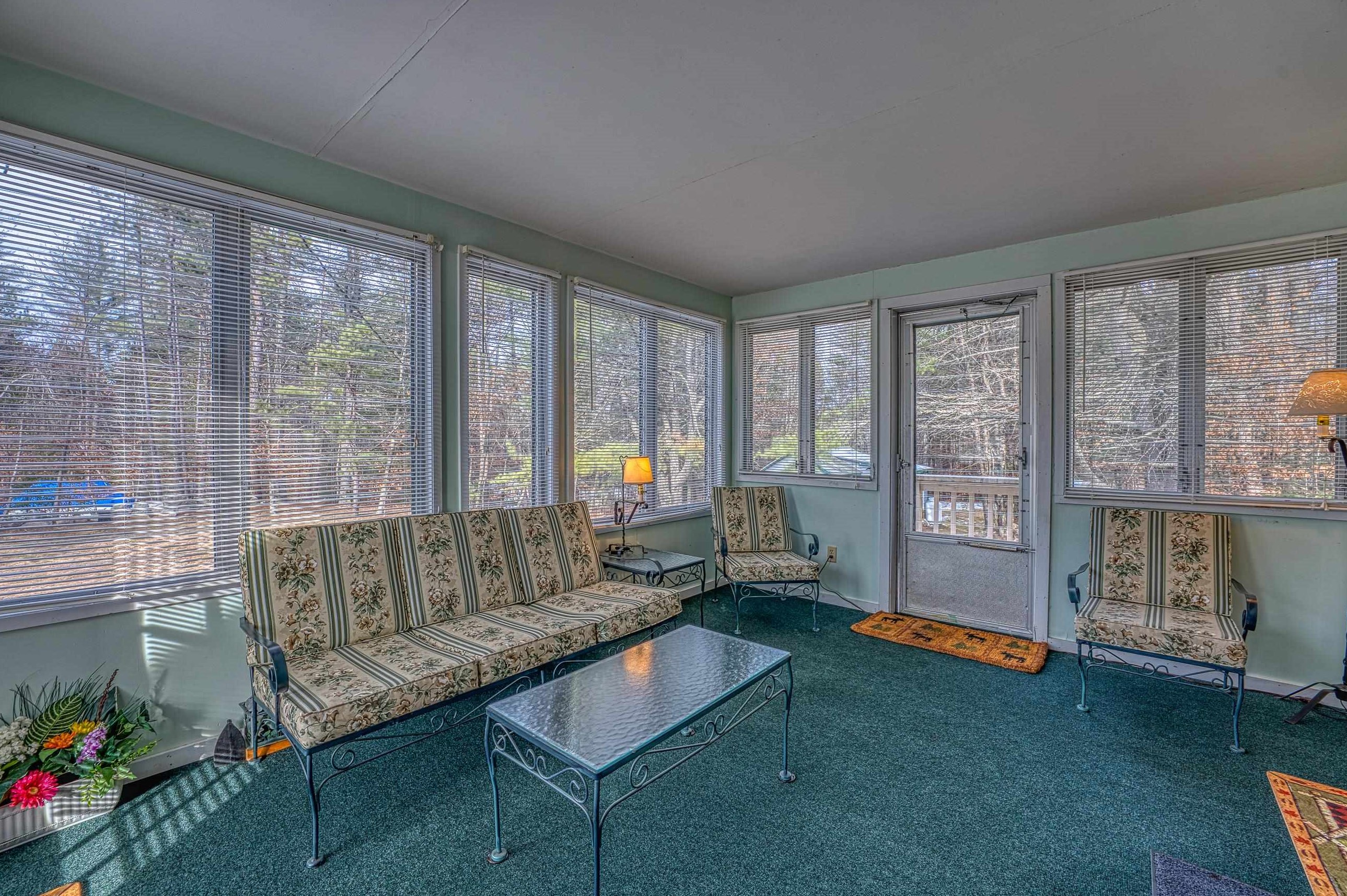 417 Shr Rd, Bridgewater NH 03222-3731 exterior