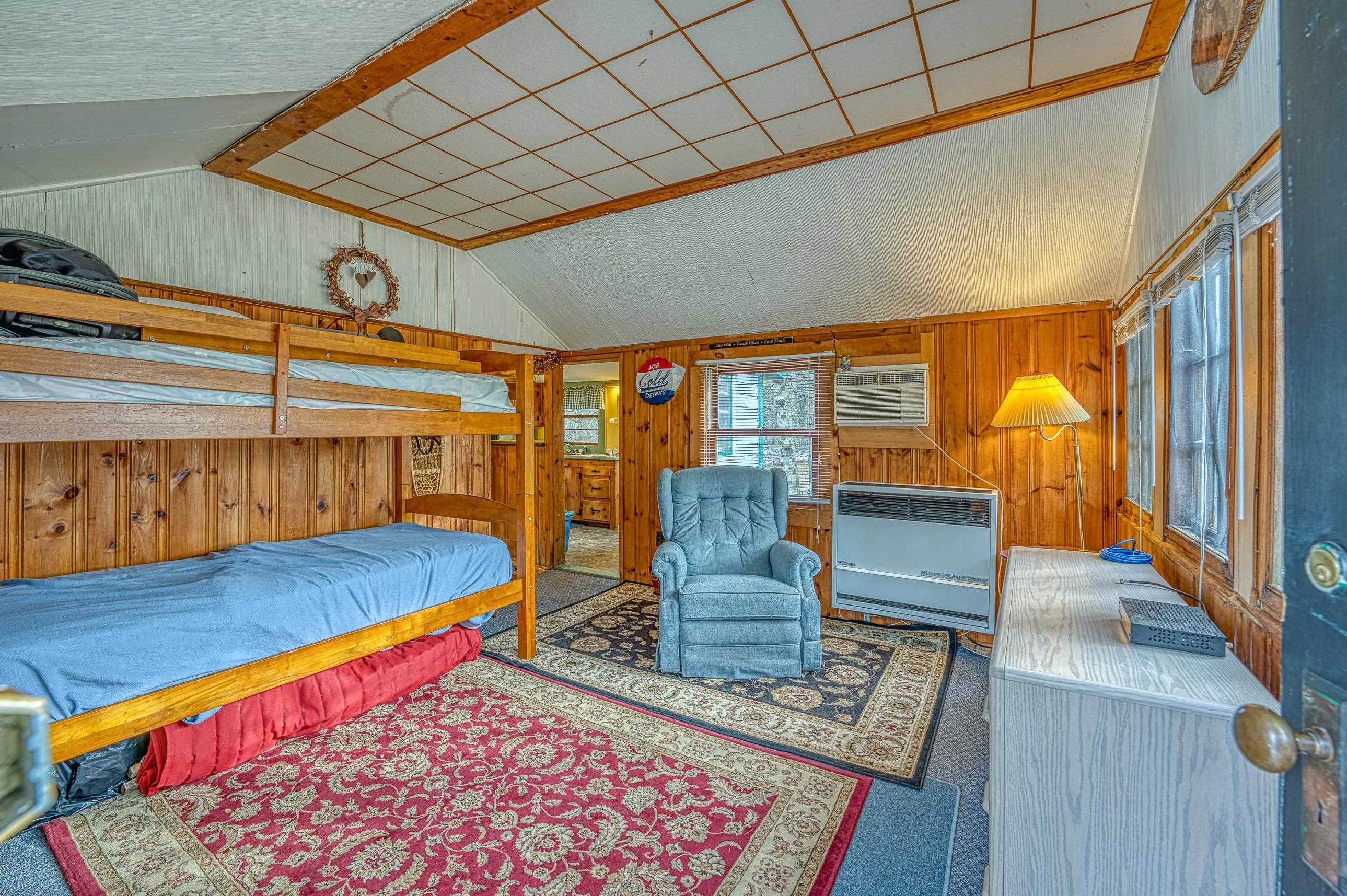 417 Shr Rd, Bridgewater NH 03222-3731 exterior