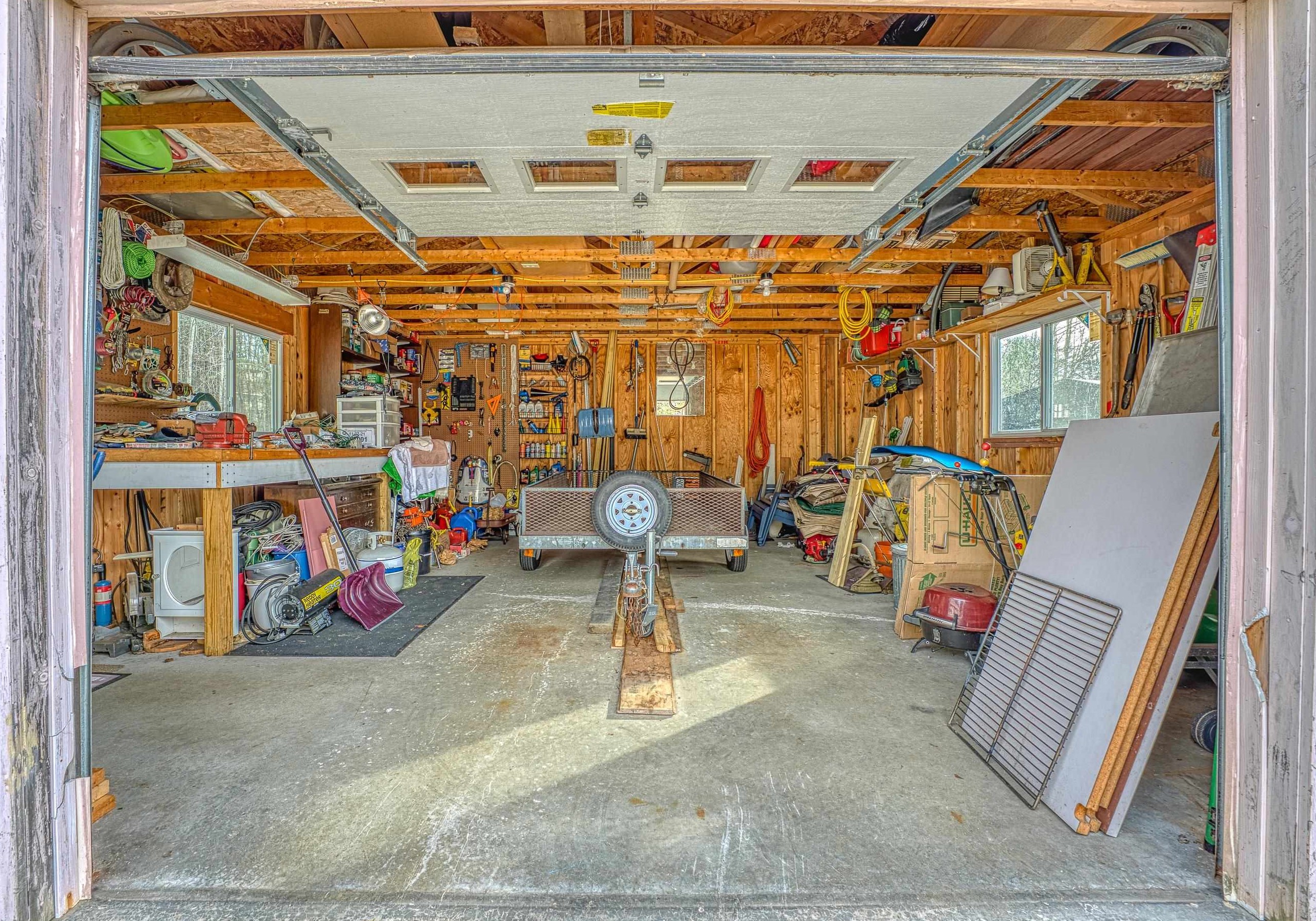 417 Shr Rd, Bridgewater NH 03222-3731 exterior