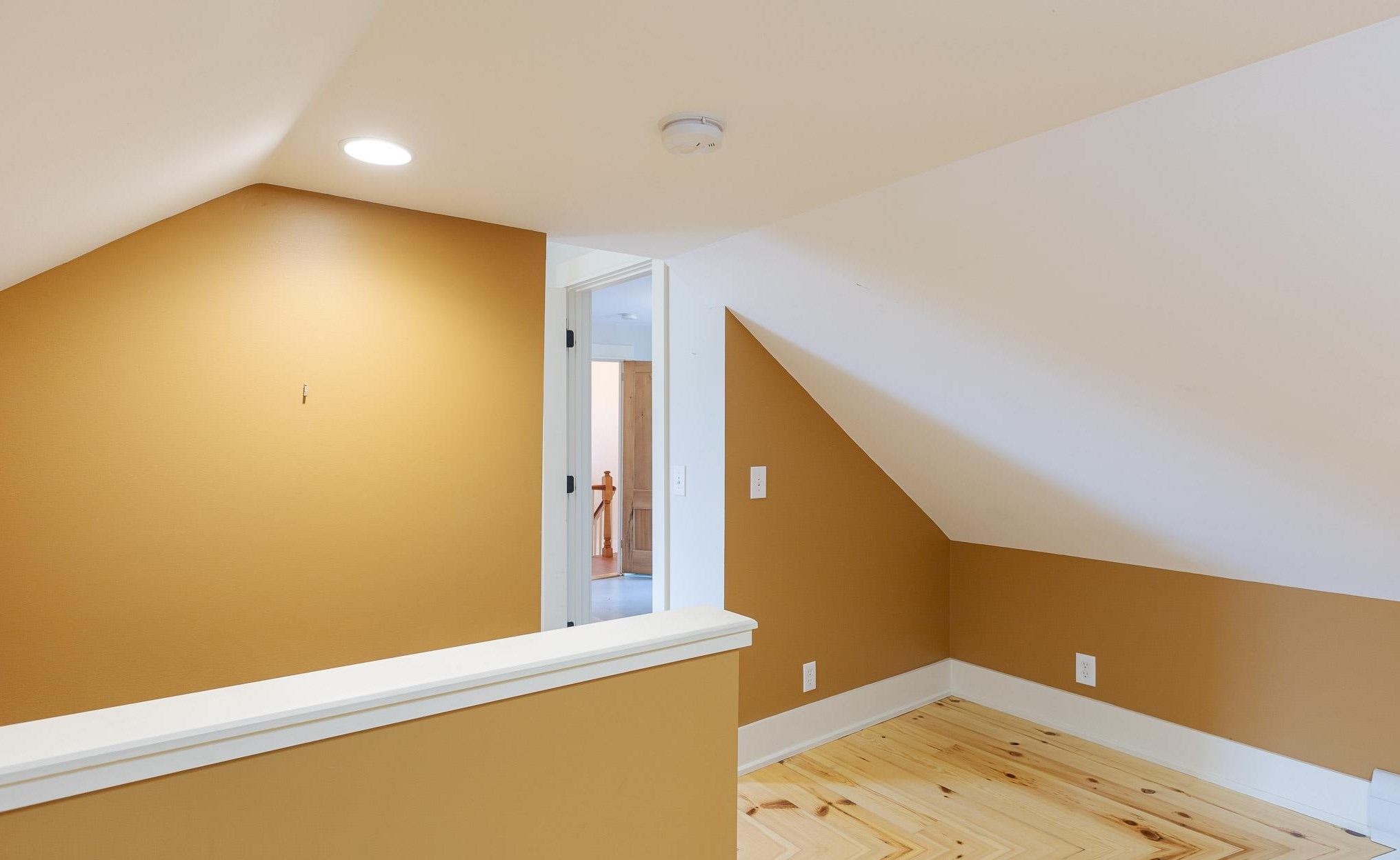 18 Prospect Hill Rd, Walpole NH  03608-4720 exterior