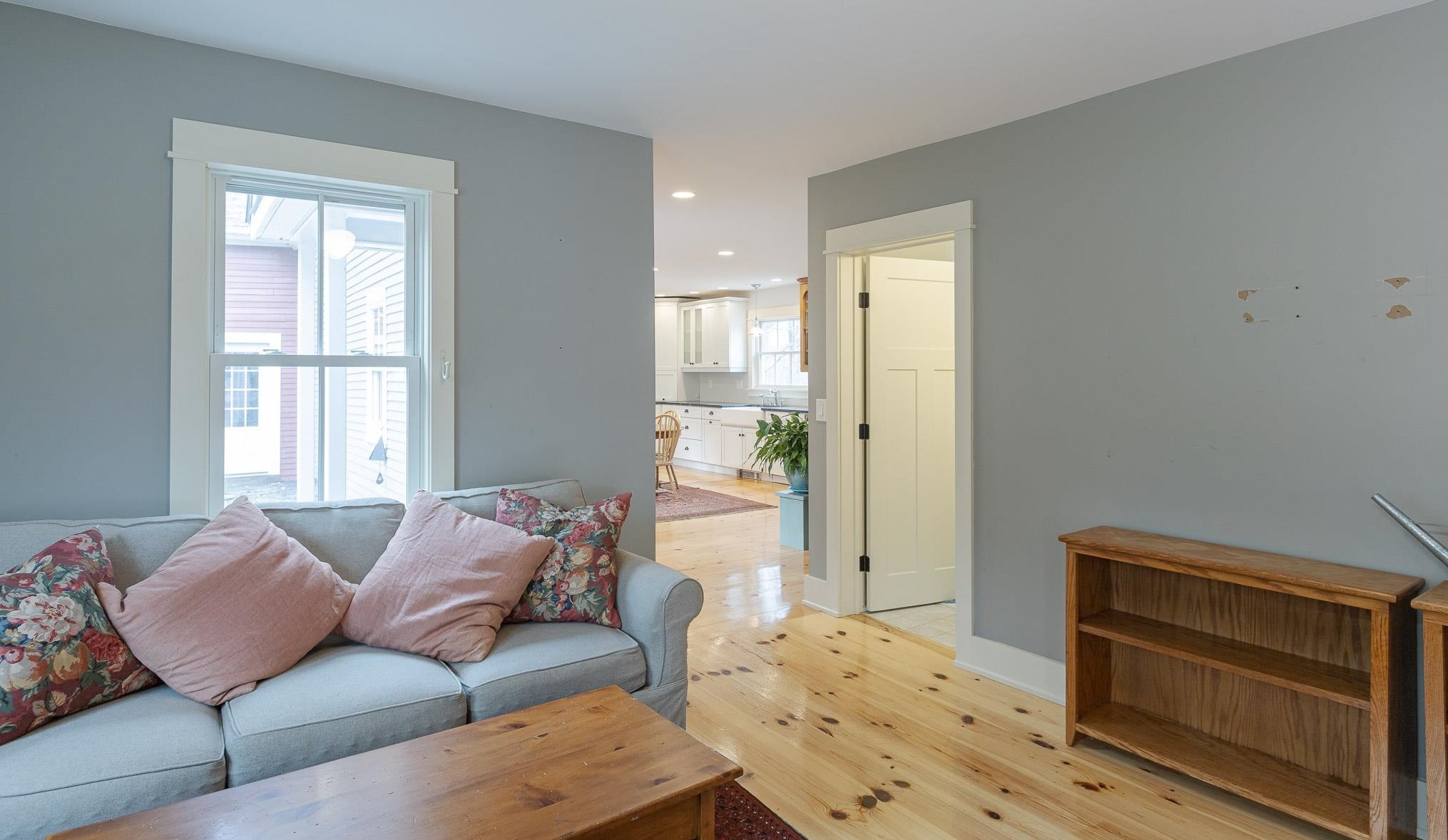 18 Prospect Hill Rd, Walpole NH  03608-4720 exterior
