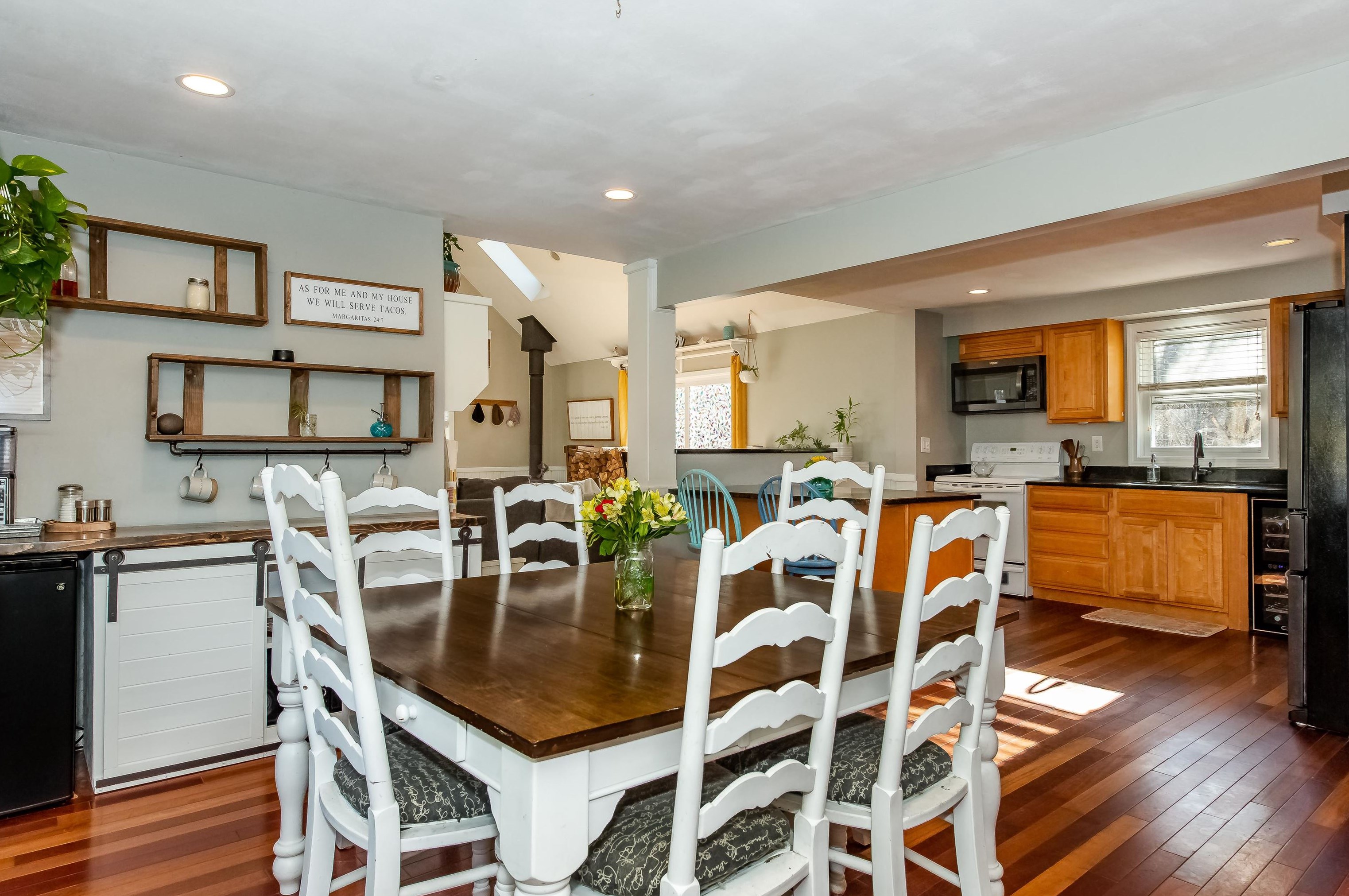 5 Norris Ct, Epping NH 03042-3111 exterior