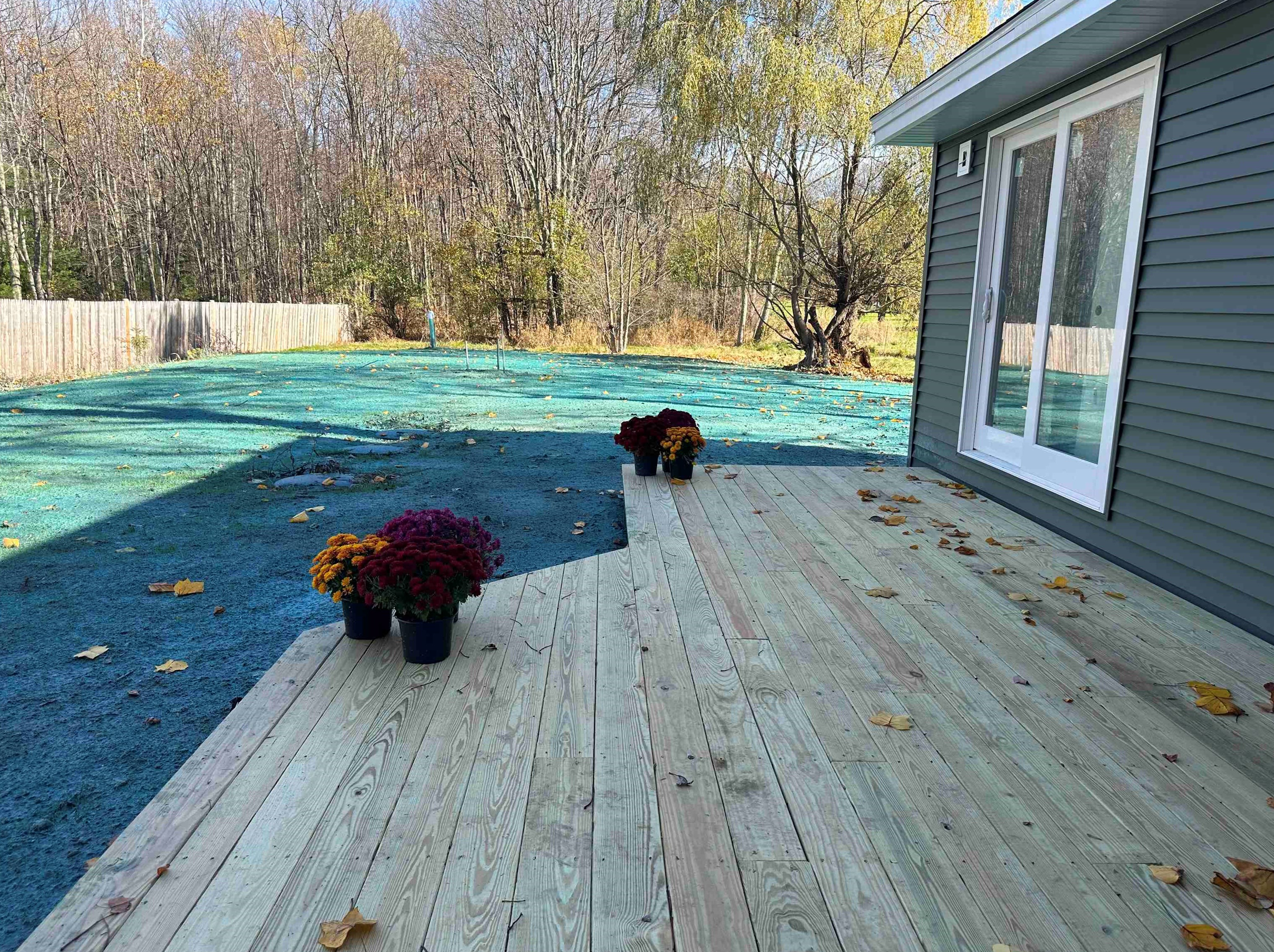 16 Lane Rd, Derry, NH 03038